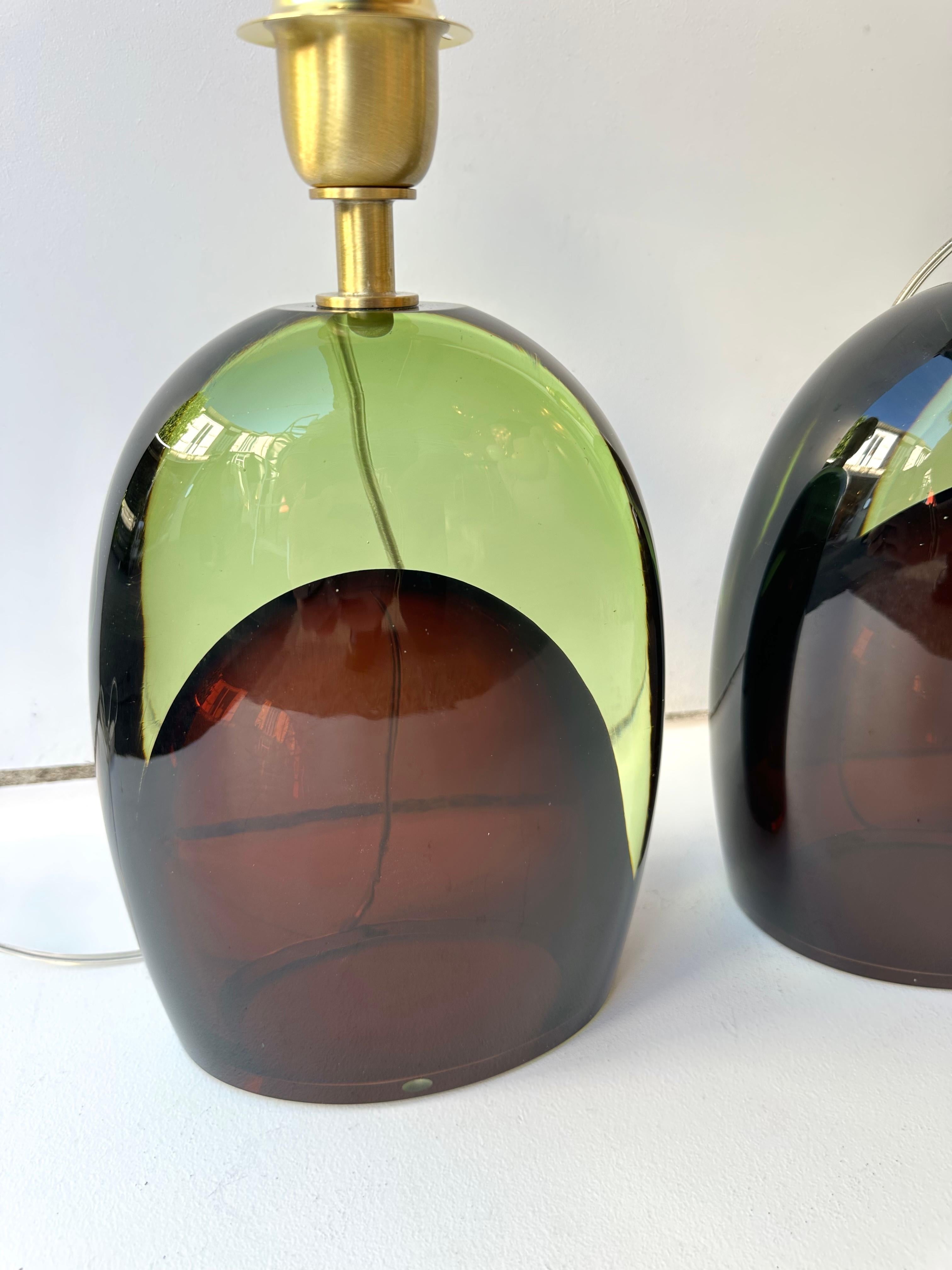Pareja Contemporánea de Lámparas Ópticas de Cristal de Murano en Dos Tonos de AD Murano, Italia Italiano en venta