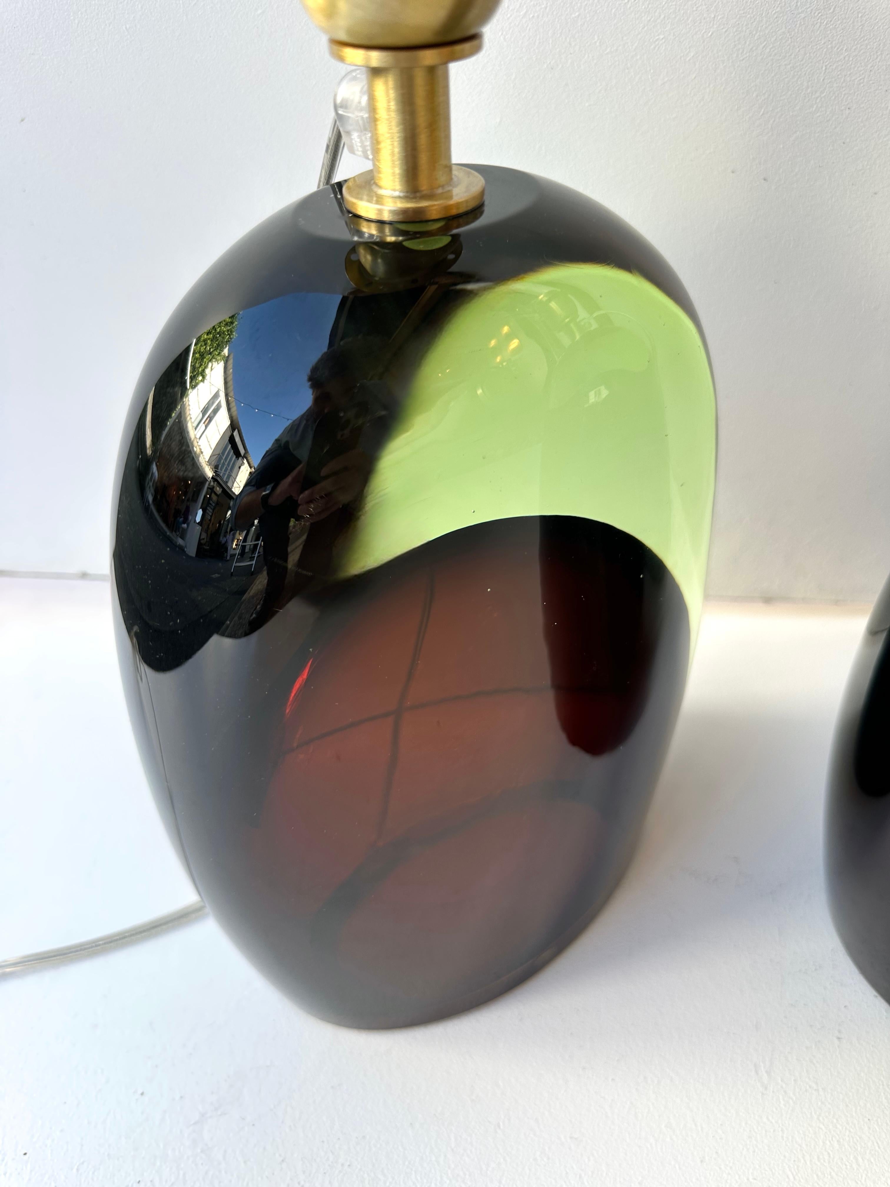 Pareja Contemporánea de Lámparas Ópticas de Cristal de Murano en Dos Tonos de AD Murano, Italia Siglo XXI y contemporáneo en venta