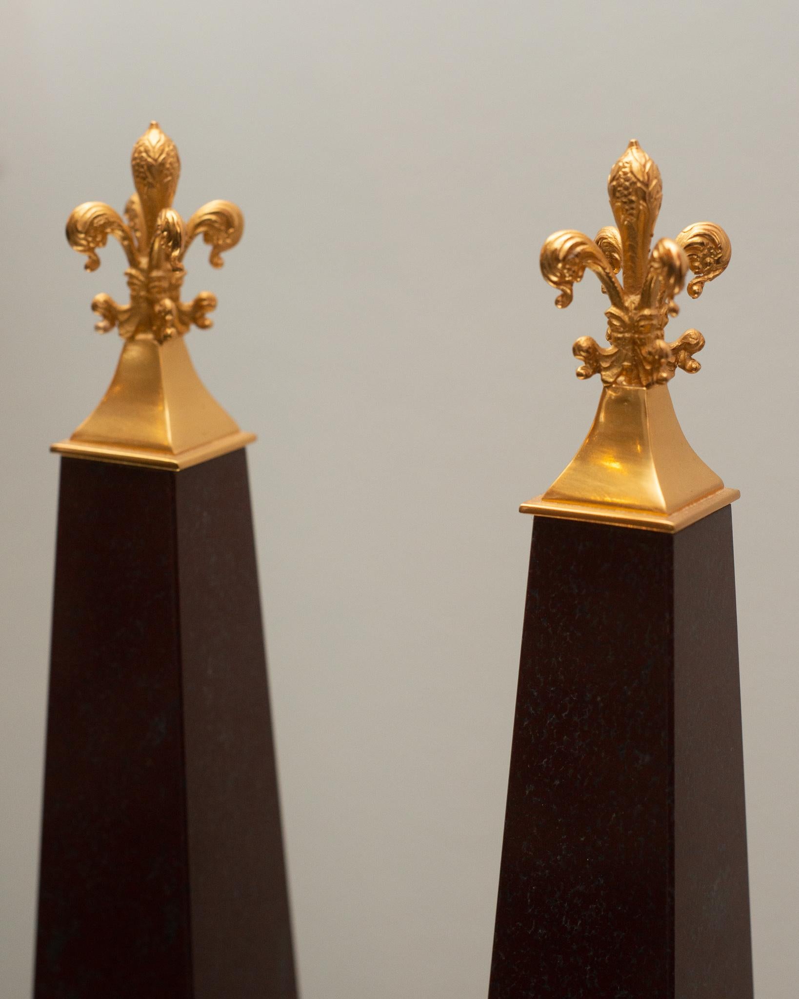 Italian Contemporary Pair of Red Marble and Bronze Obelisks For Sale