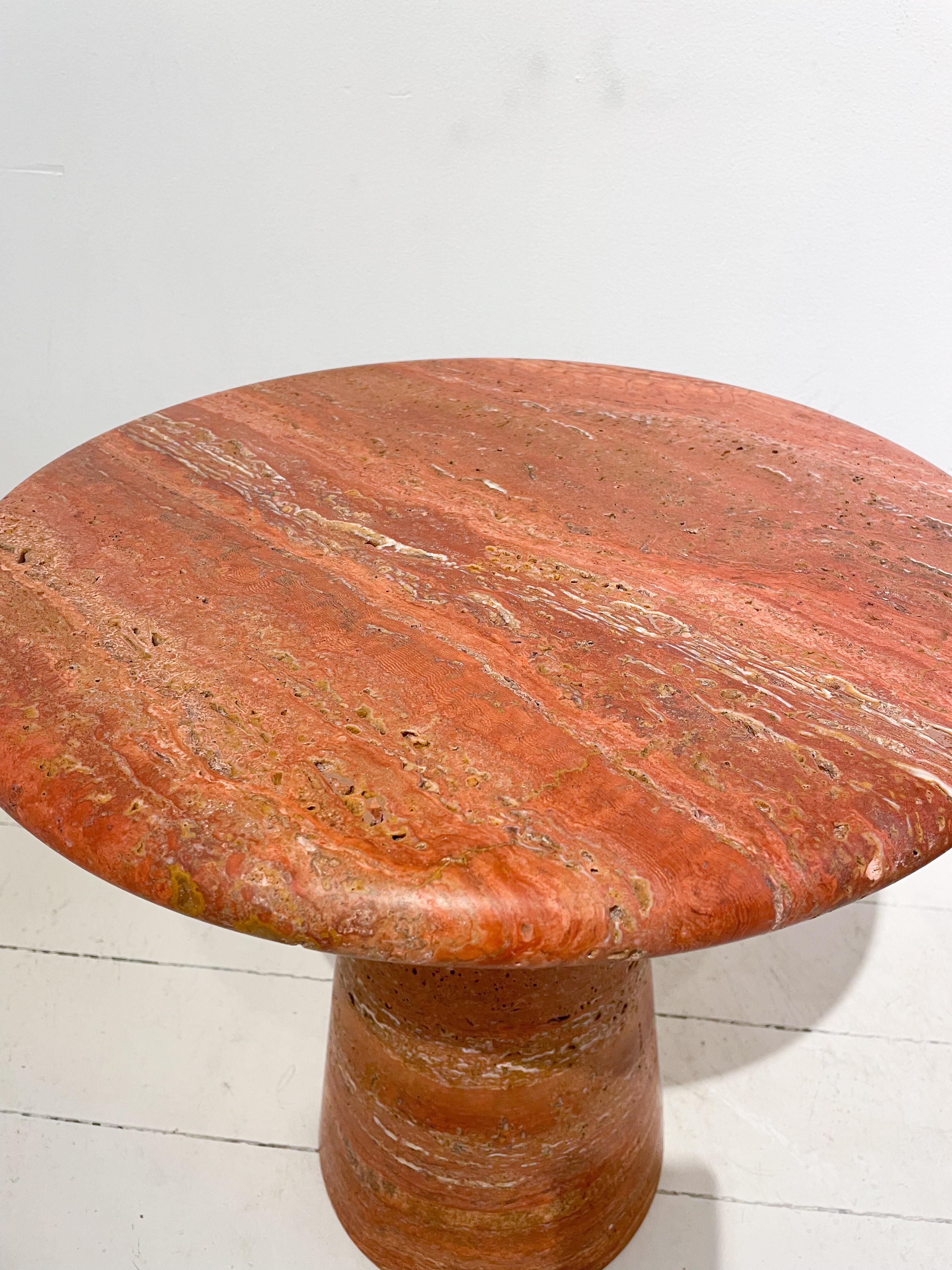 Contemporary Pair of Red Travertine Side Tables, Italy In New Condition For Sale In Brussels, BE