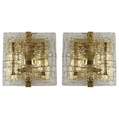 Pareja de Apliques Contemporáneos Latón y Cristal de Murano Hoja Texturada, Italia