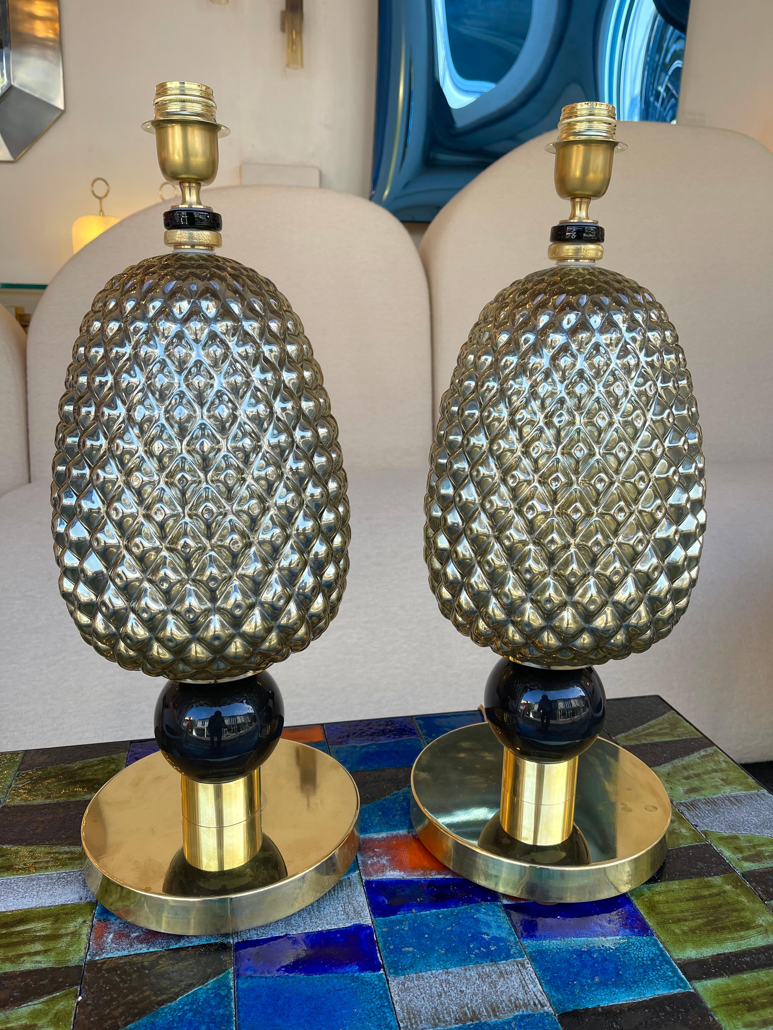 Contemporary Pair of Silver Gold Pineapple Murano Glass and Brass Lamps, Italy For Sale 6