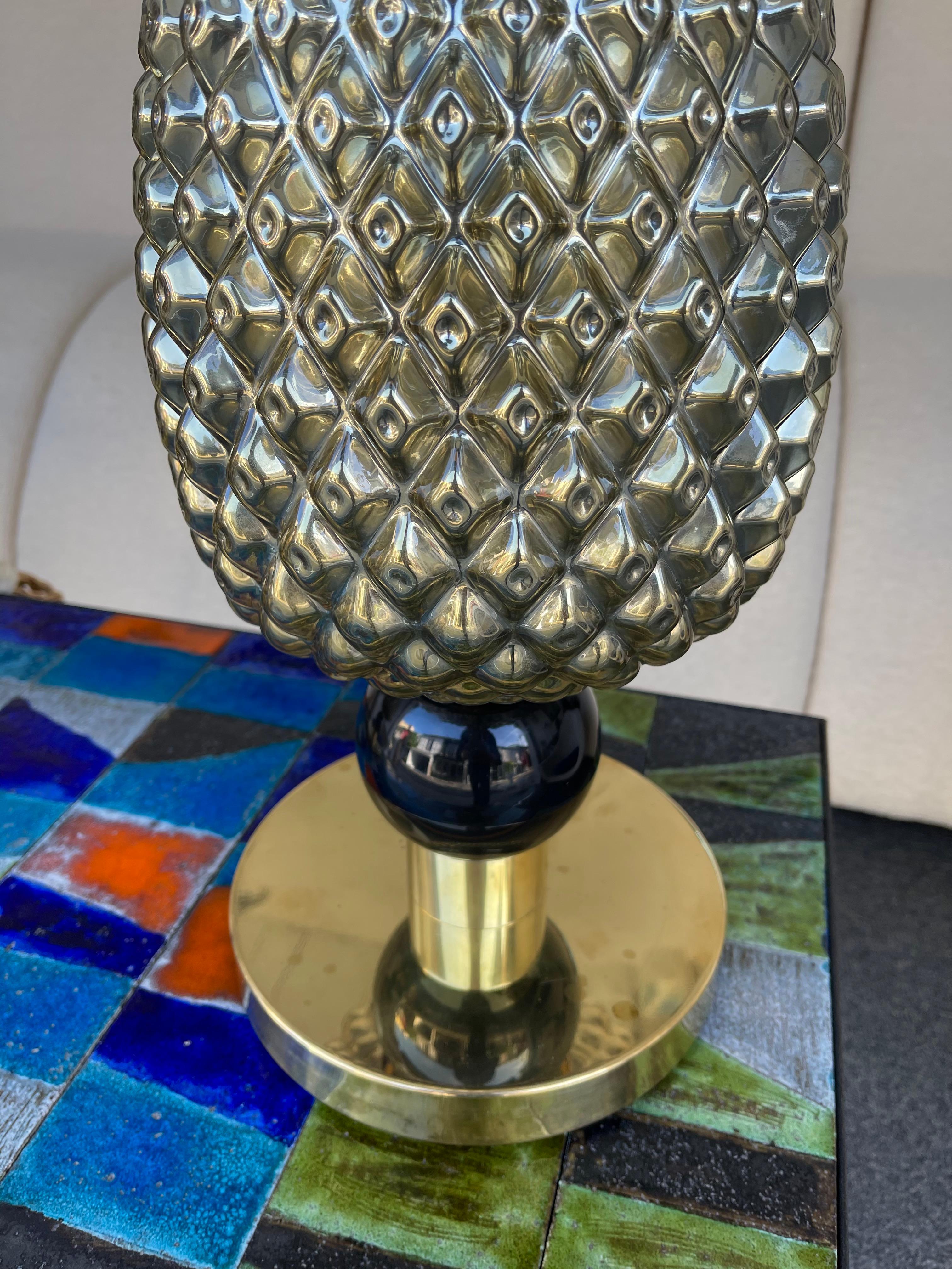 Mid-Century Modern Contemporary Pair of Silver Gold Pineapple Murano Glass and Brass Lamps, Italy For Sale