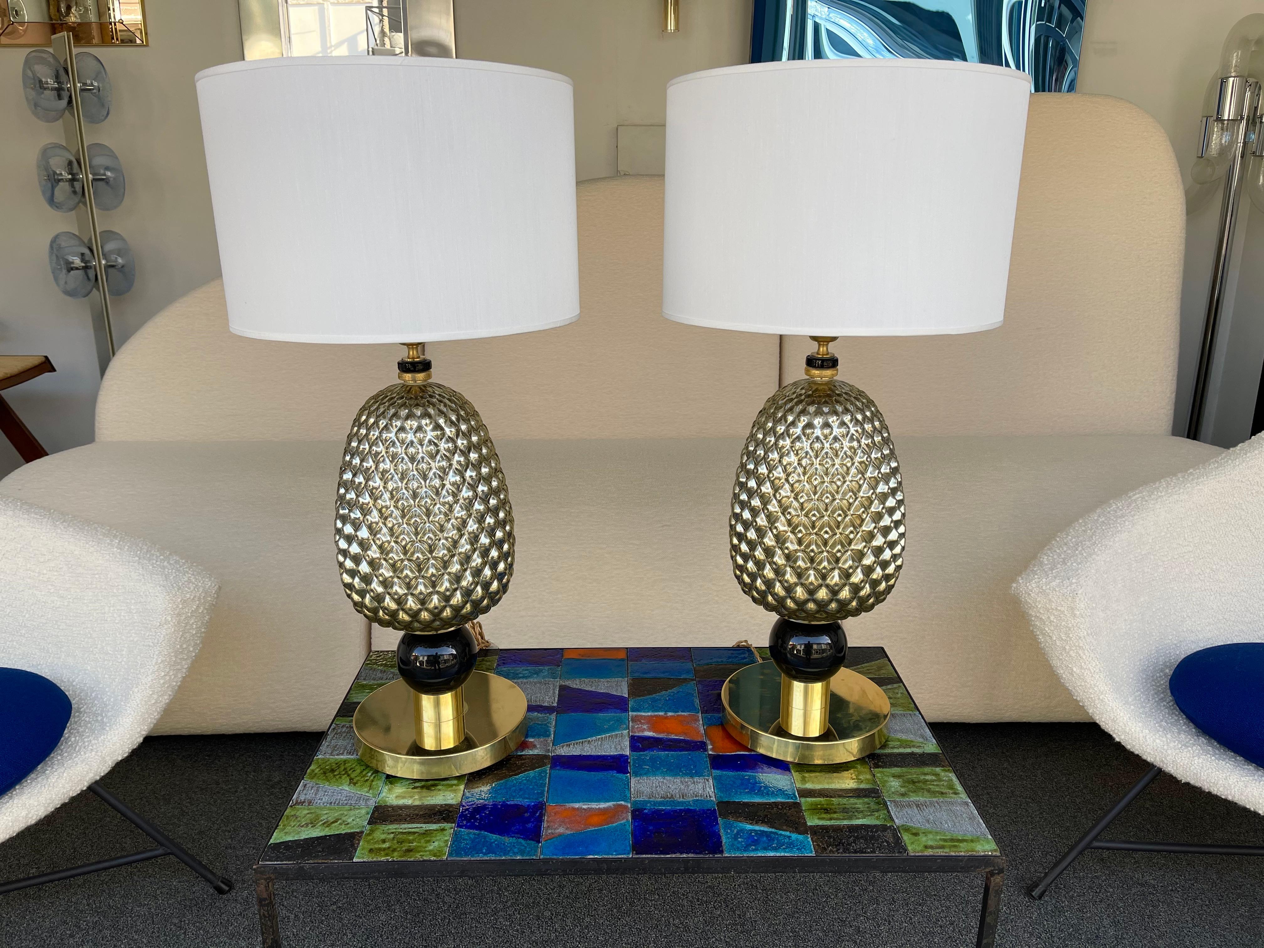 Italian Contemporary Pair of Silver Gold Pineapple Murano Glass and Brass Lamps, Italy For Sale