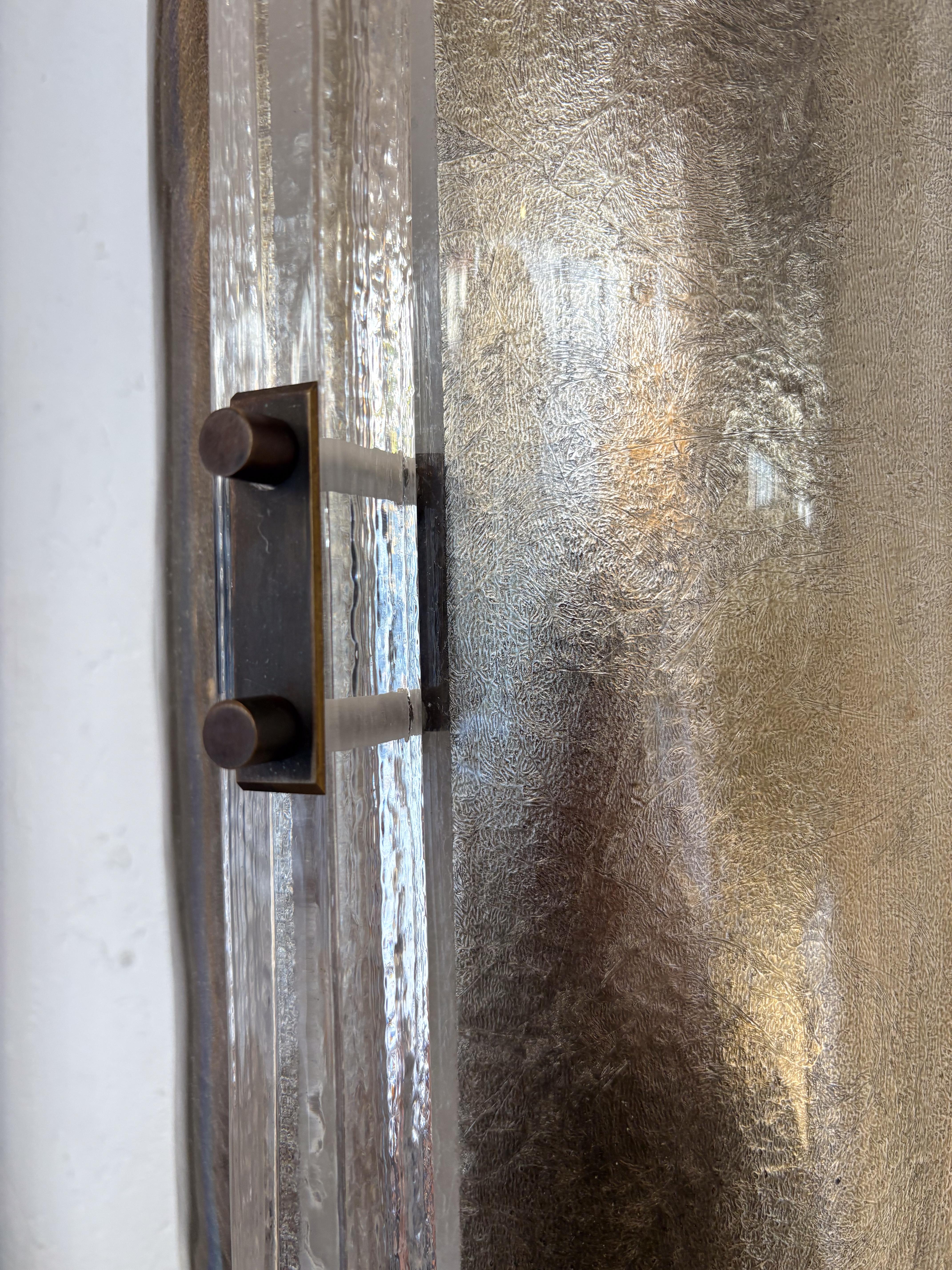 Pareja contemporánea de apliques de plata, cristal, Italia en Nuevo estado para la venta en Brussels, BE