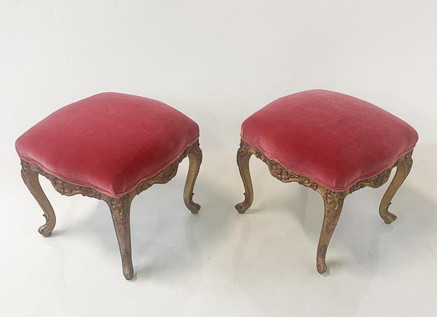 Contemporary Pair of Stools Louis XV Style, Red Velvet, Belgium In Good Condition For Sale In Brussels, BE