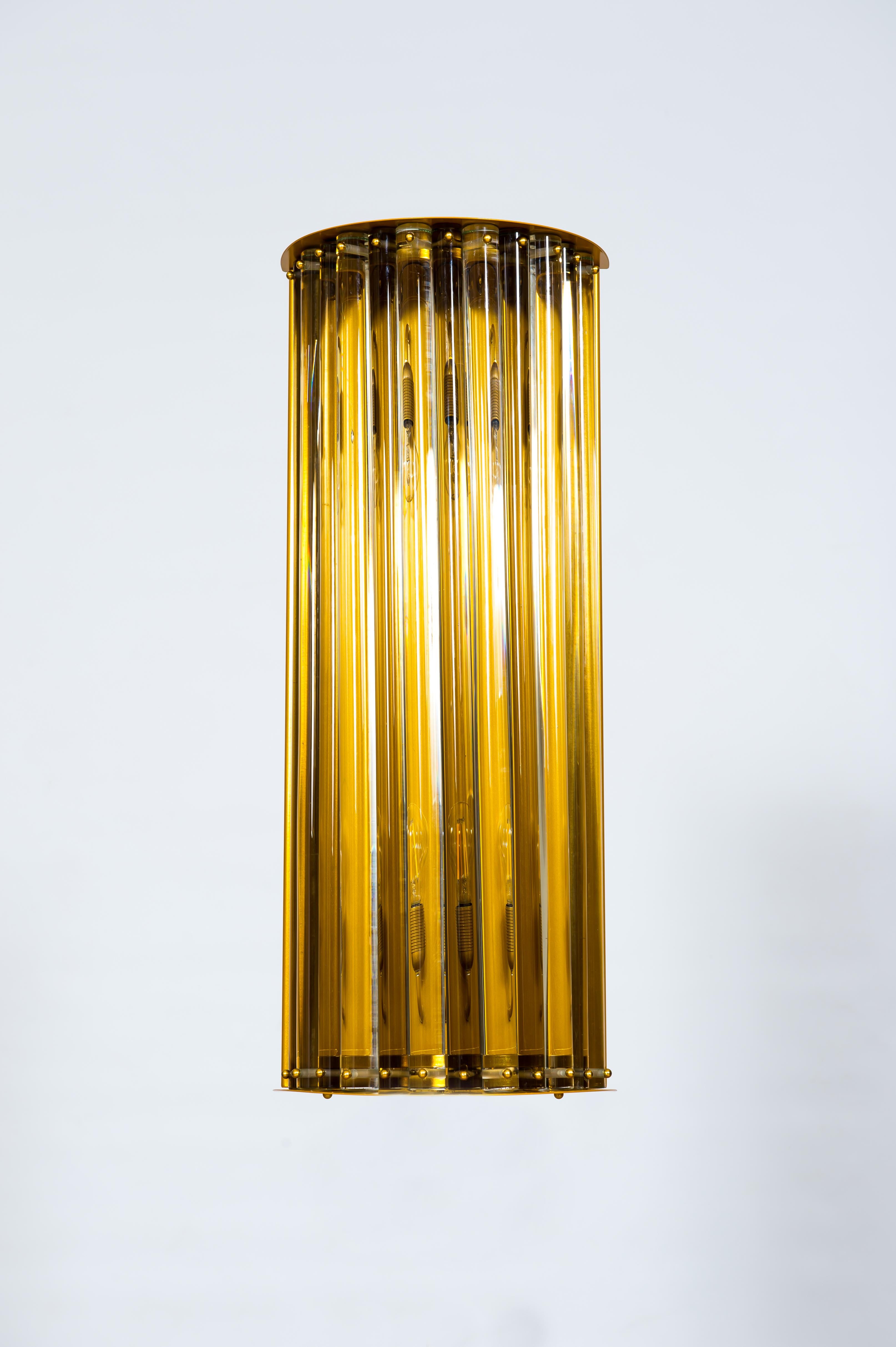 Contemporary Pair of Straw-Color Murano Glass Wall Lights by Giovanni Dalla Fina For Sale 4