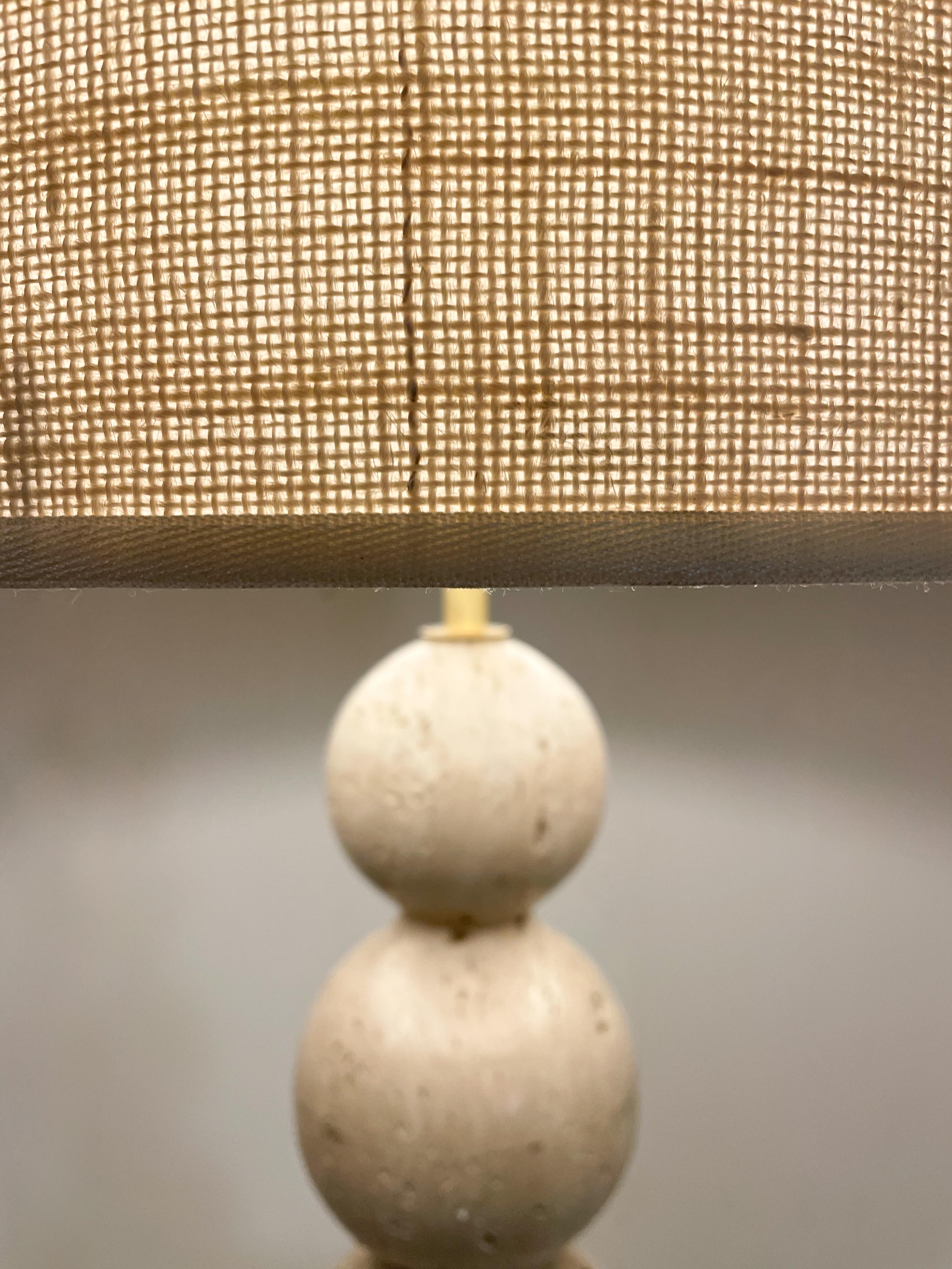 Italian Contemporary Pair of travertine Lamps, Italy For Sale