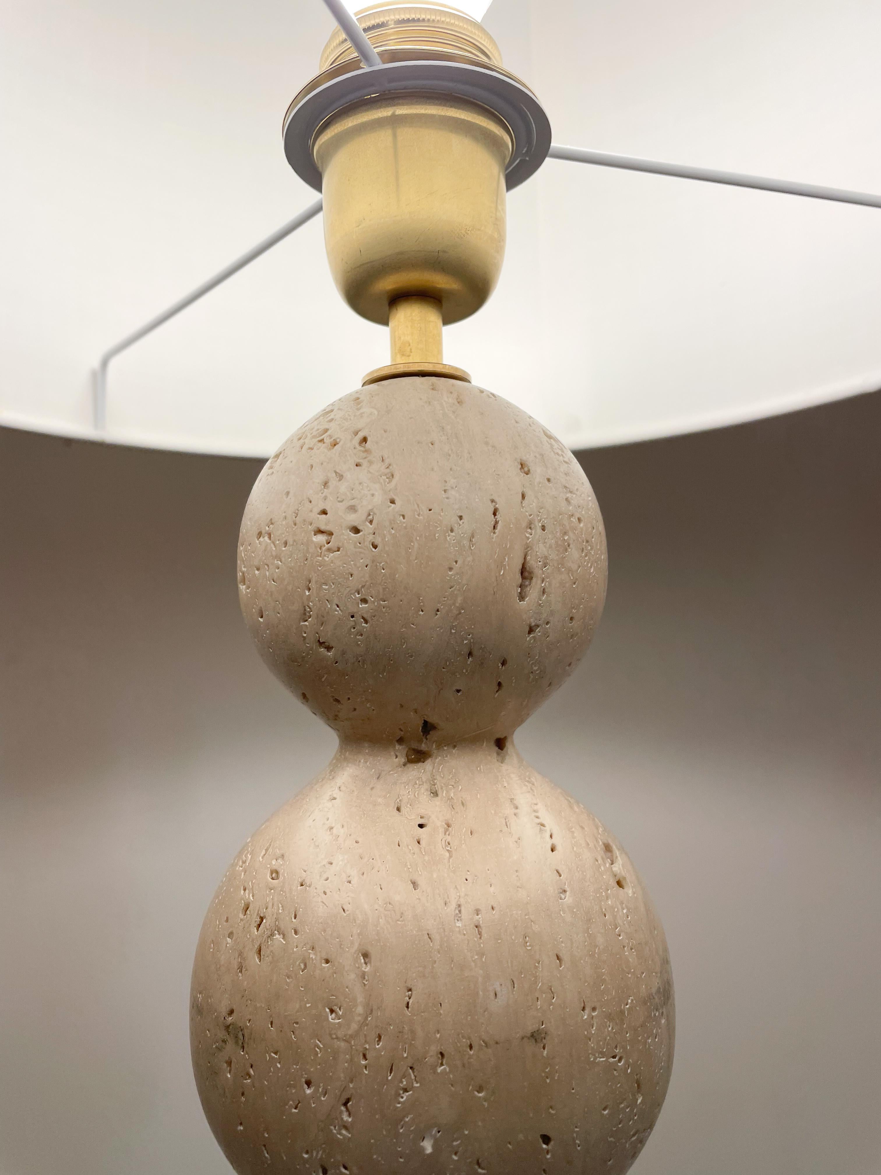 Contemporary Pair of travertine Lamps, Italy In New Condition For Sale In Brussels, BE