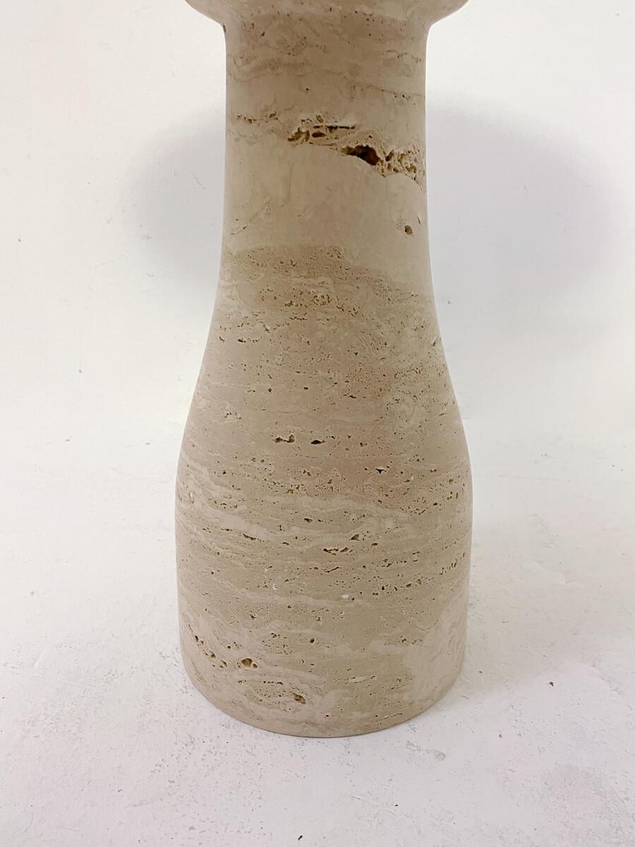 Contemporary Pair of Travertine Side Tables, Italy In Excellent Condition For Sale In Brussels, BE