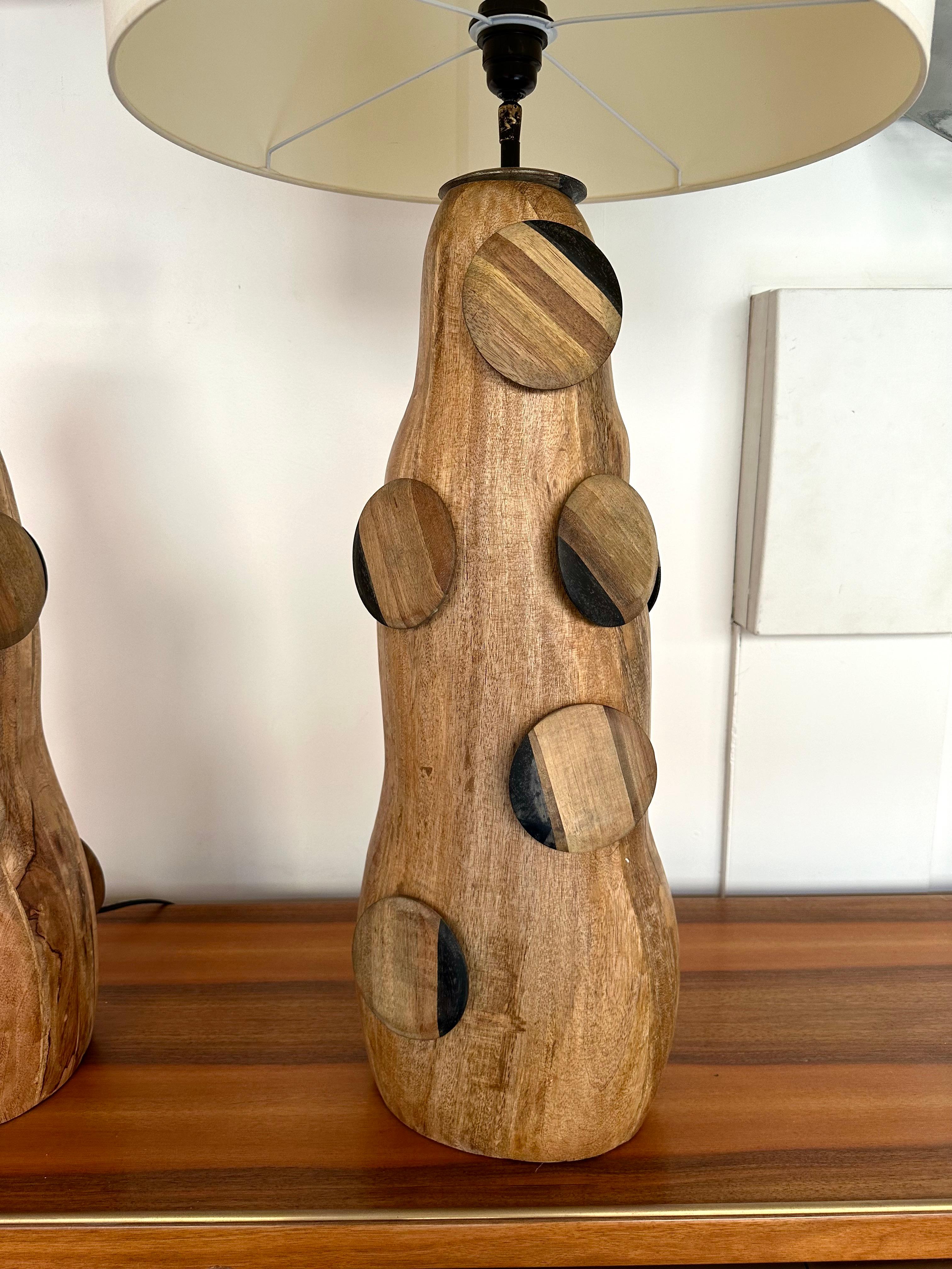 Contemporary Pair of Wood Discs Lamps, Italy For Sale 6