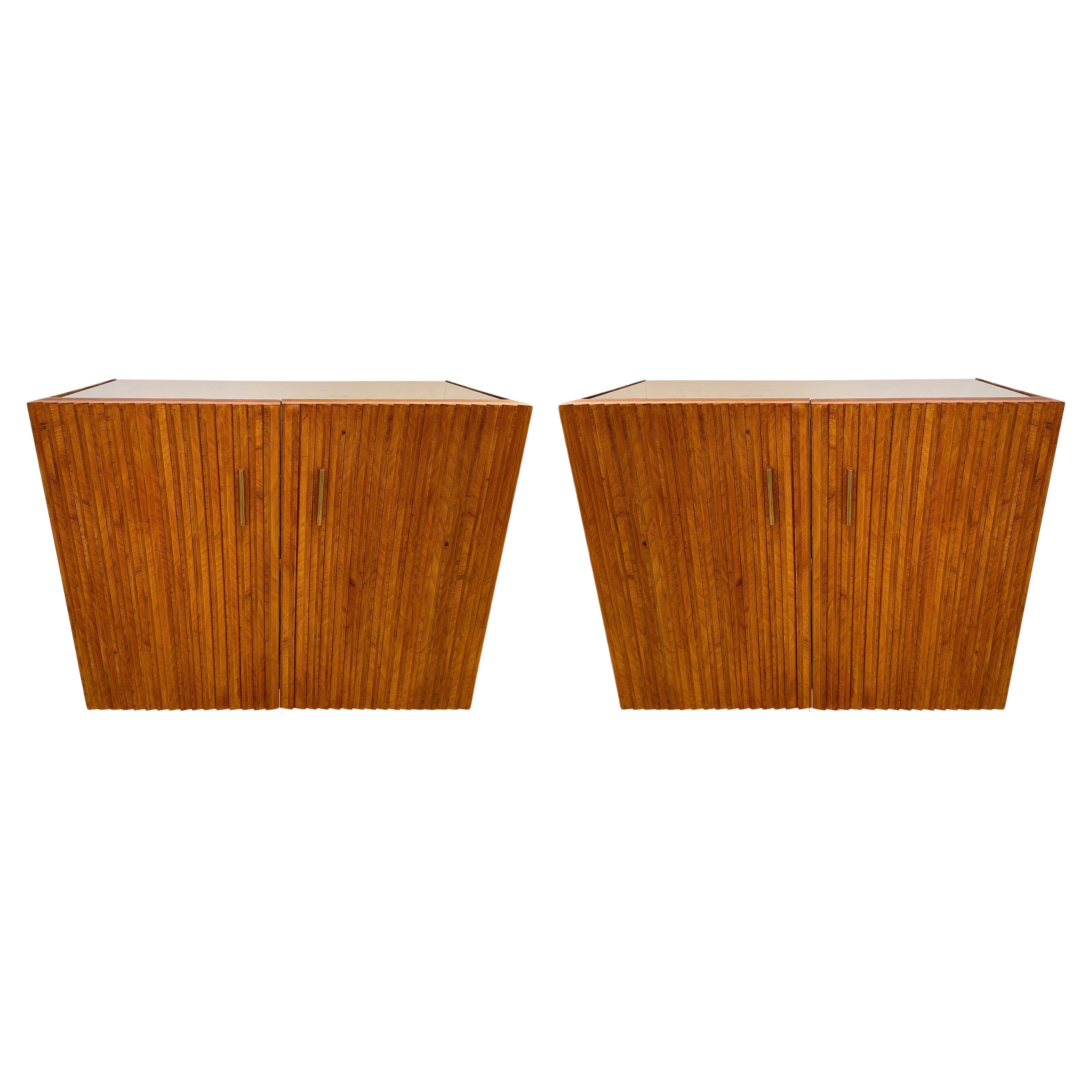 Pair of wood Plissé wave, brass and mirror buffets cabinets cupboards dressers credenzas sideboard or large bedside tables nightstands. Artisanal handmade contemporary work by an italian workshop. In the mood of Mid-Century Modern like Gio Ponti,