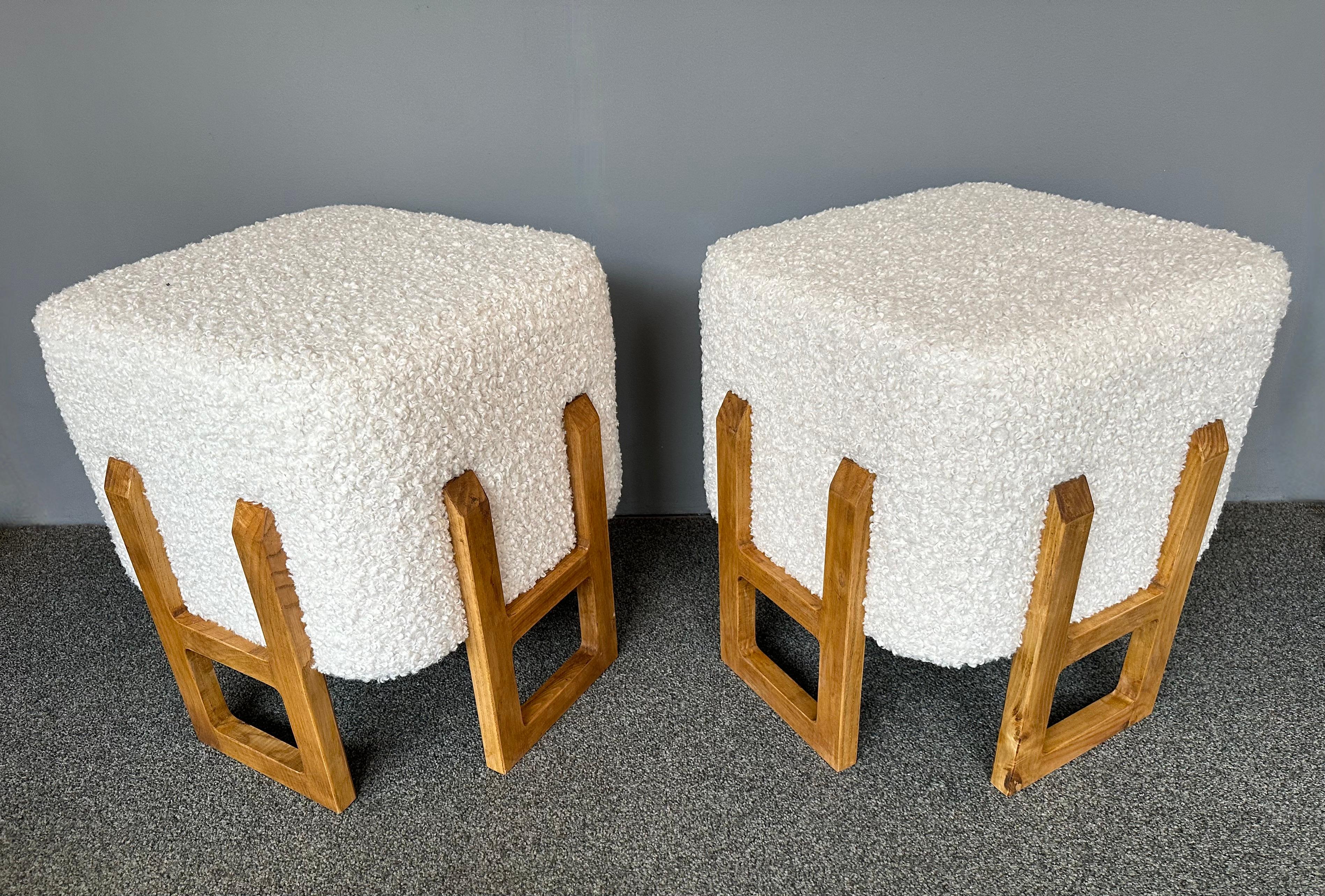 Mid-Century Modern Contemporary Pair of Wood Stools and Bouclé Fabric. Italy For Sale