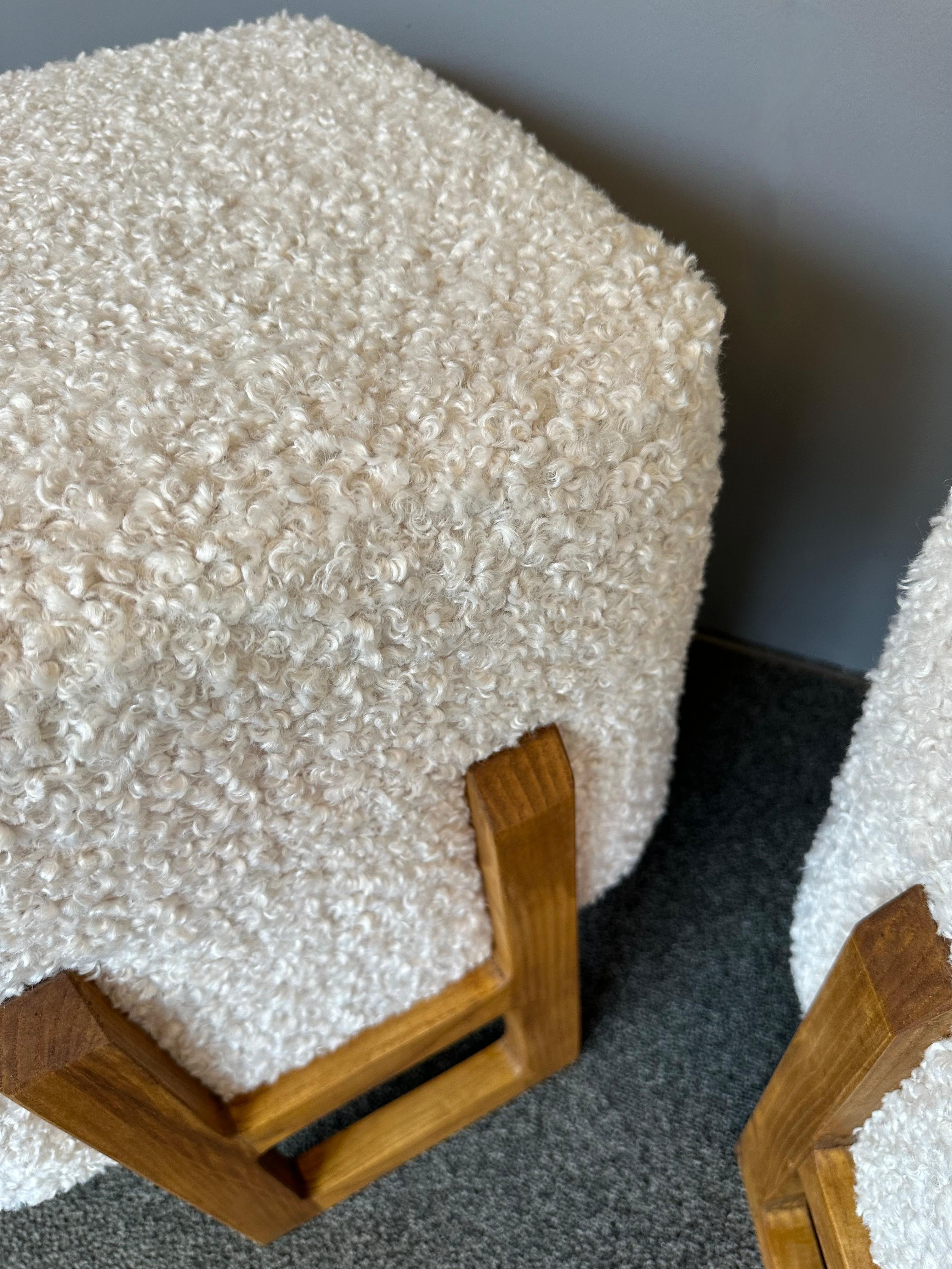 Contemporary Pair of Wood Stools and Bouclé Fabric. Italy For Sale 3