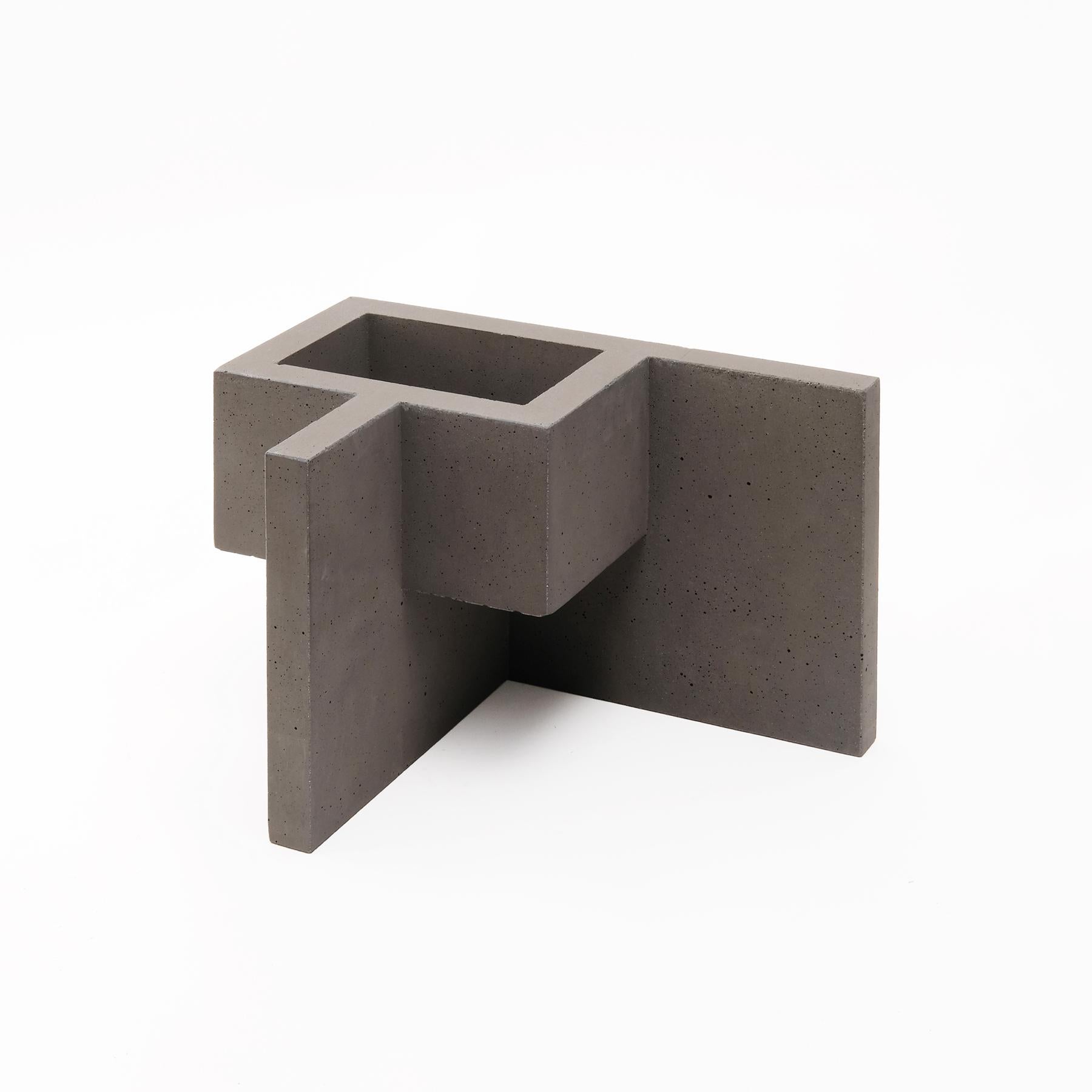 Modern Chandigarh II - Natural Concrete -  Design Vase Paolo Giordano Cement Cast For Sale