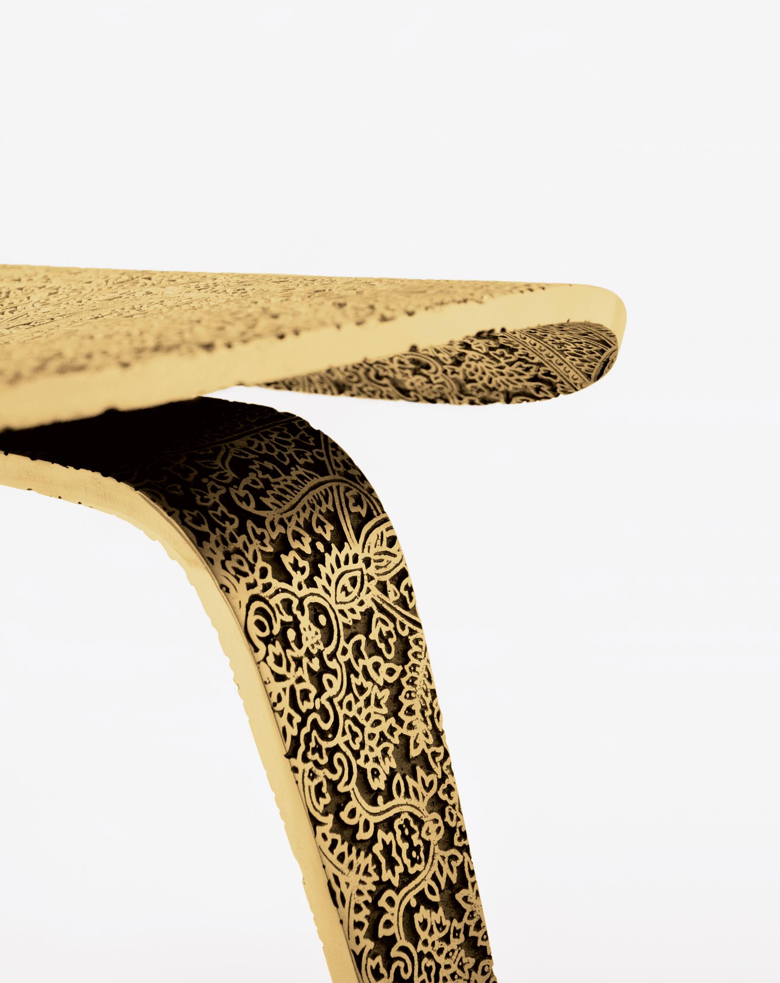 Modern Ethno Eames - Gold - Design Chair Paolo Giordano Edition Cast Plated For Sale