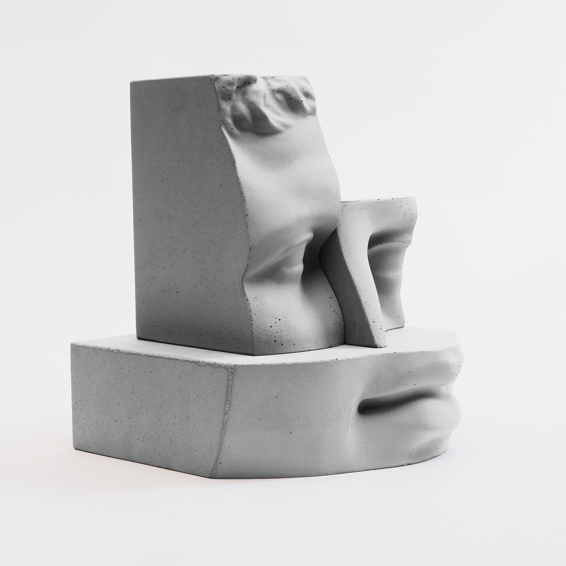 Hermes - Natural Concrete - Design Sculpture Paolo Giordano Classic Cement Cast In New Condition For Sale In MILANO, ML