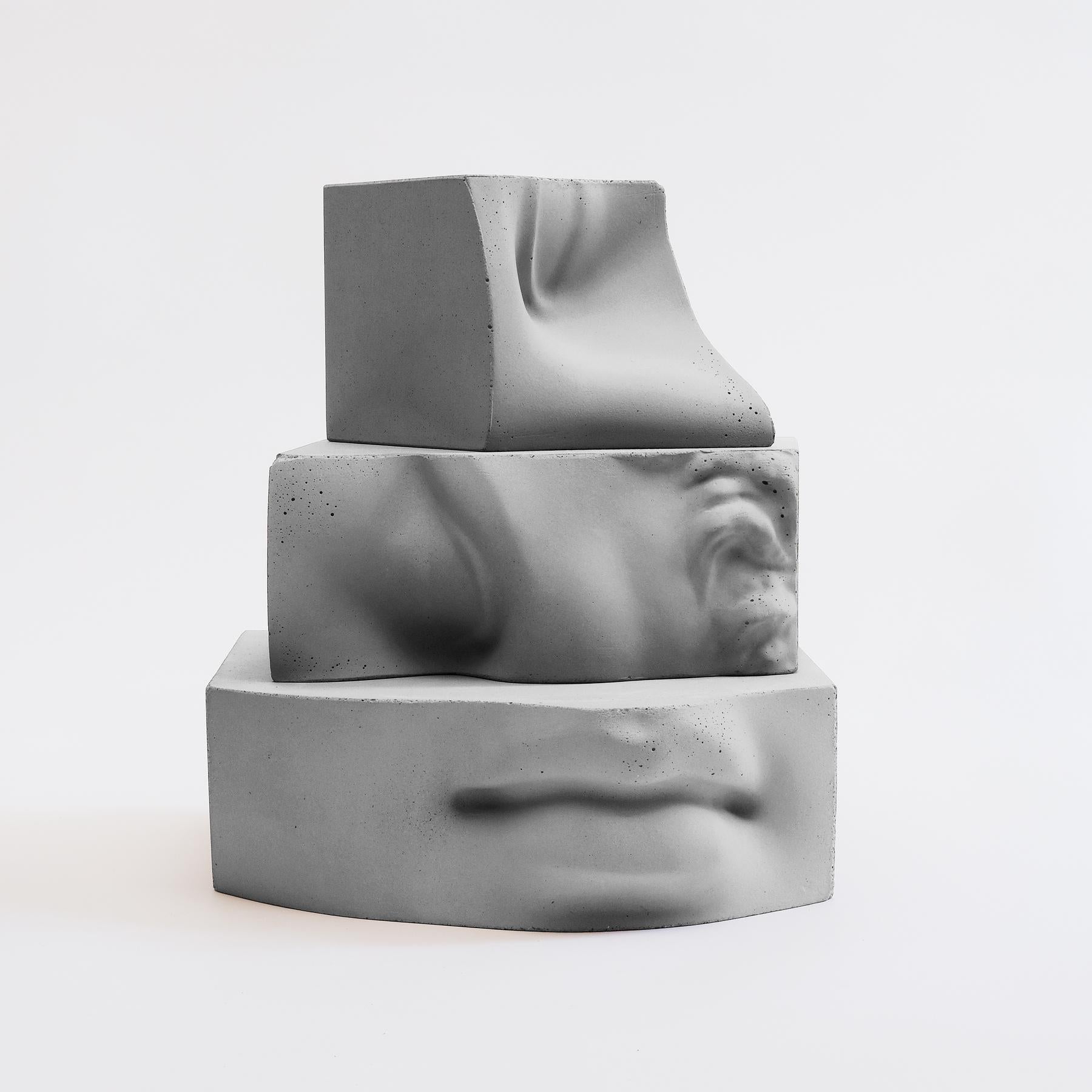 Hermes - Natural Concrete - Design Sculpture Paolo Giordano Classic Cement Cast For Sale 1