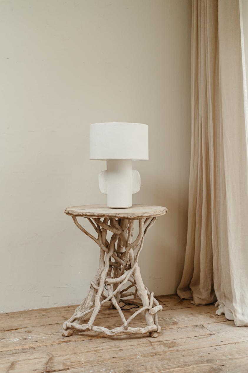 This is a table lamp that I sell very well, all made in papier mâché, lampshade included, 
price is for one, but as you can see on the pictures I have more available, so please ask me how many you want to order, these can be packed and send by me