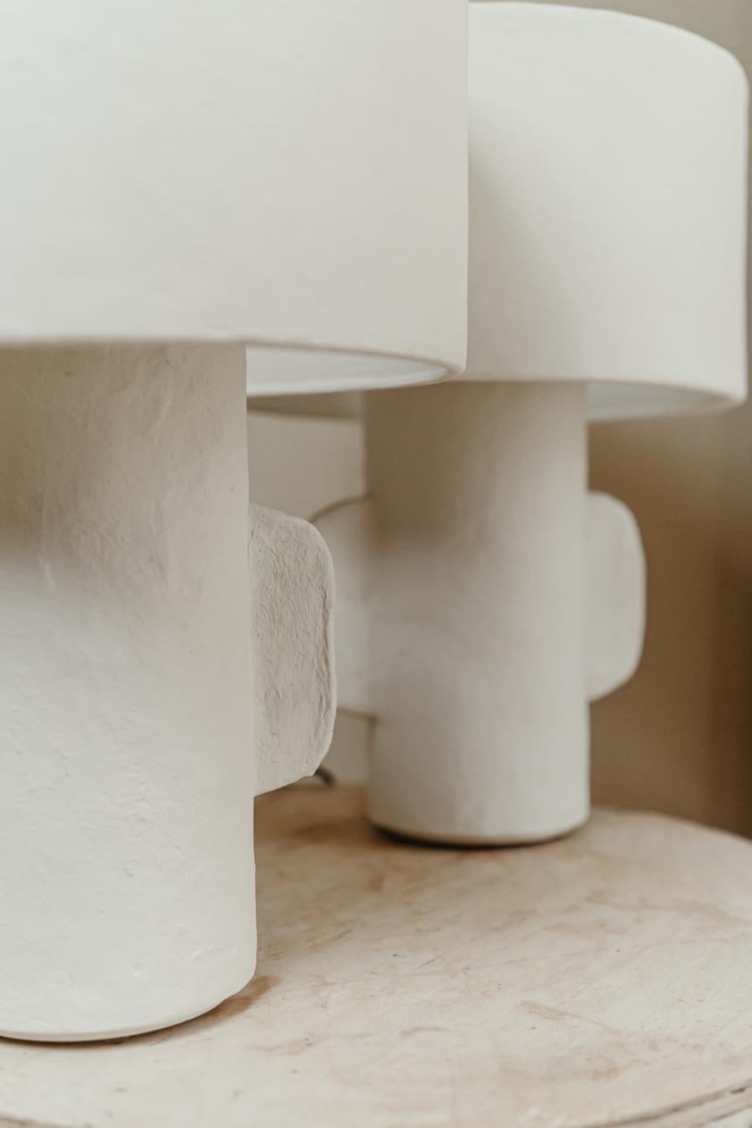 Contemporary Papier Mache Lamp, roundshaped lampshade For Sale 4