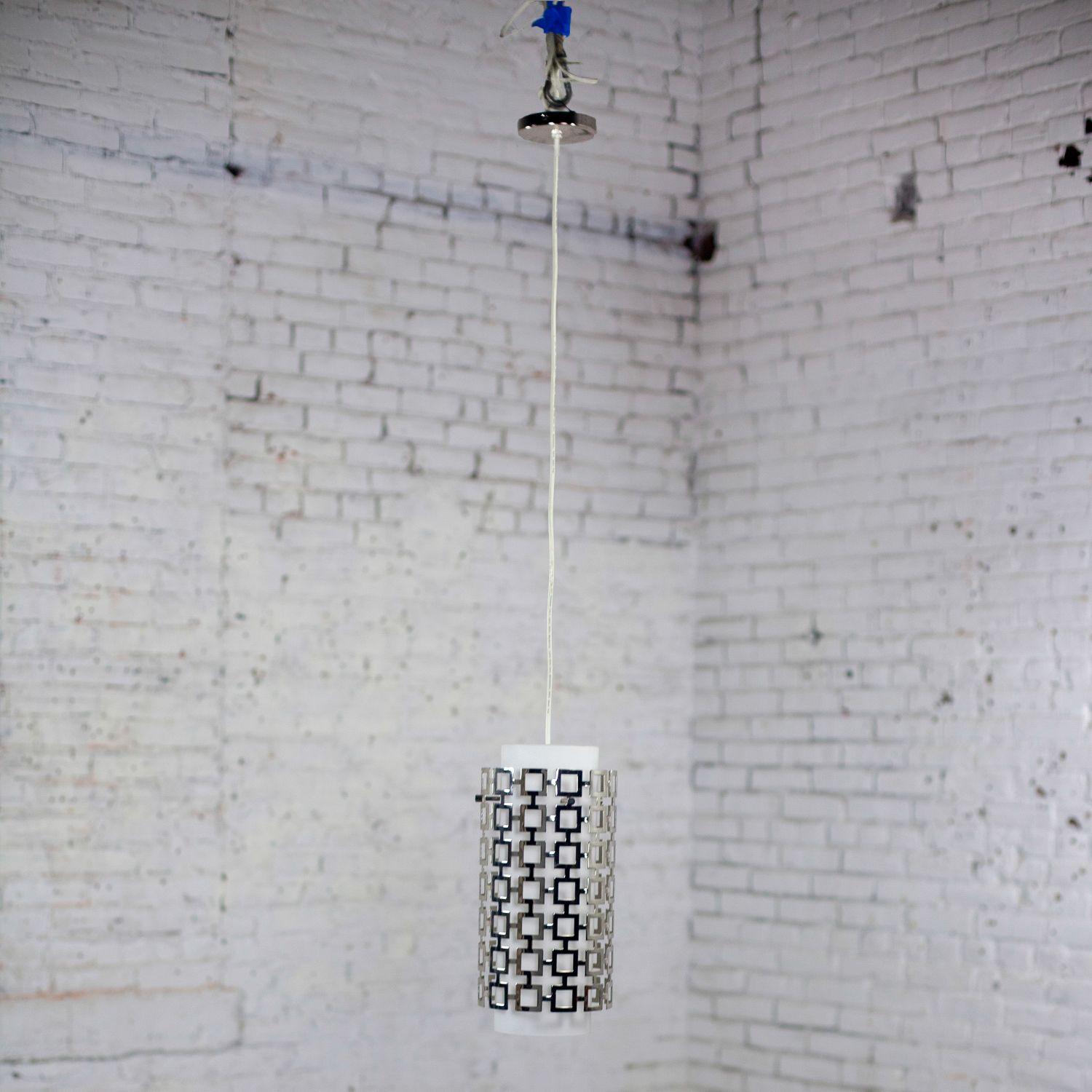 Contemporary Parker Pendant Light by Jonathan Adler for Robert Abbey Lighting In Good Condition In Topeka, KS