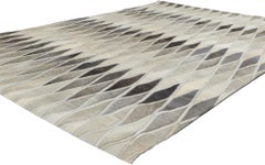 New Contemporary Patchwork Cowhide Rug with Modern Style
