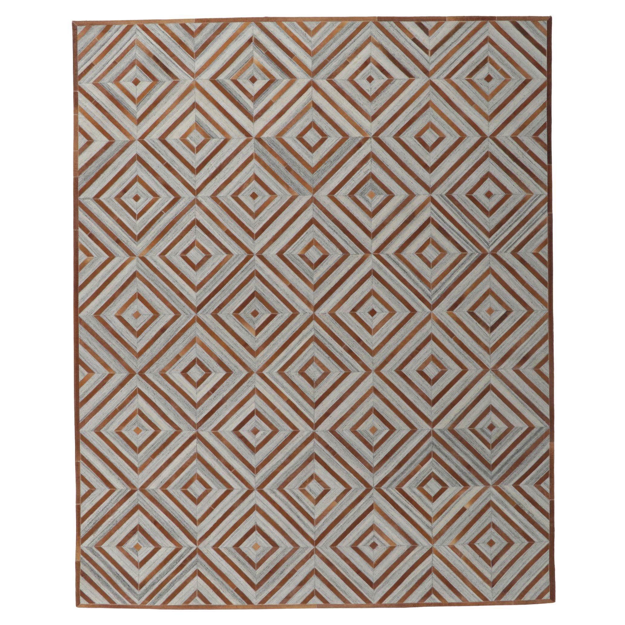 New Contemporary Patchwork Cowhide Rug with Modern Style For Sale