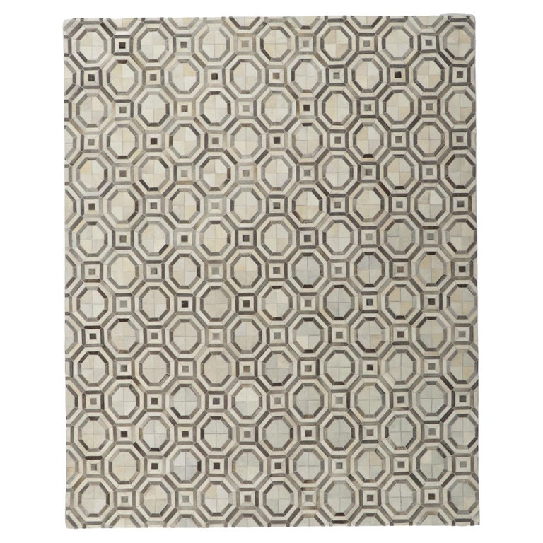 New Contemporary Patchwork Cowhide Rug with Modern Style For Sale at