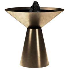 Fontana contemporanea in ottone patinato con Noir Belge nero di Pierre De Valck