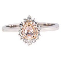 Contemporary Pear Cut Pink Diamond 18 Carat White Gold & Rose Gold Cluster Ring