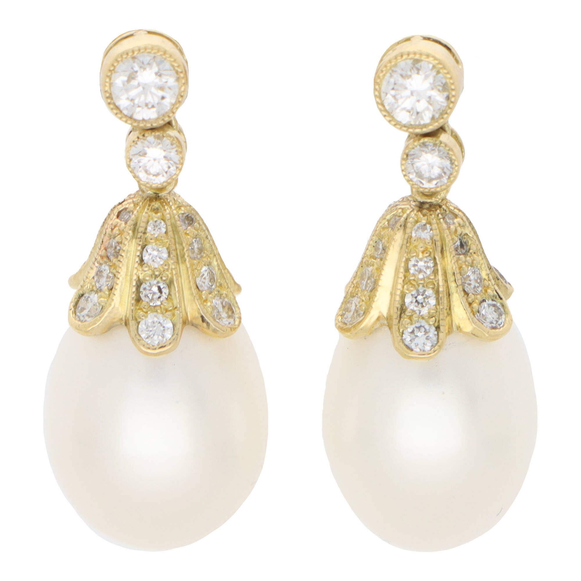  Contemporary Pearl and Diamond Drop Earrings in 18k Yellow Gold For Sale