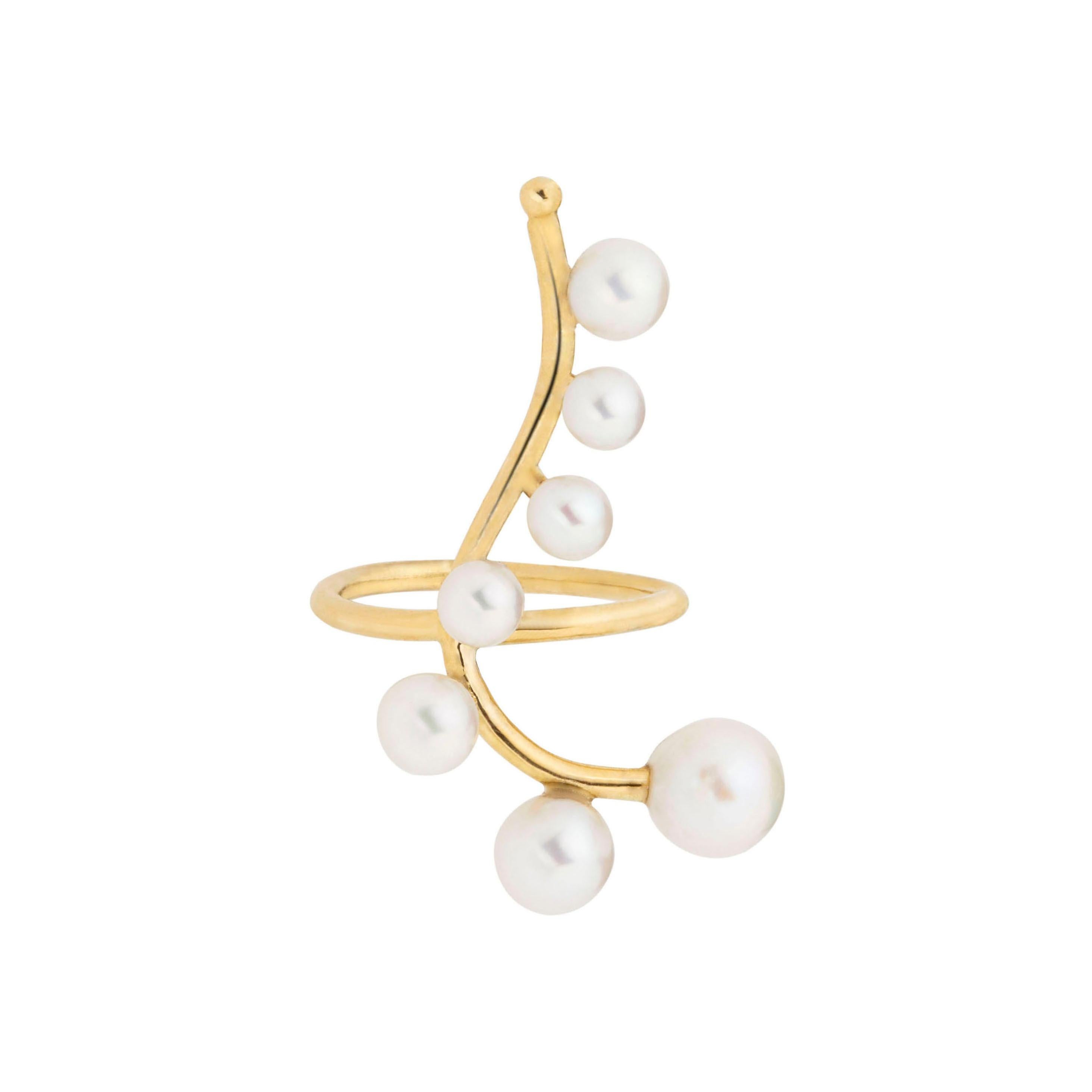 Contemporary Pearls in 18 Karat Yellow Gold Fashion Bridal Ring For Sale