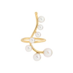 Contemporary Pearls in 18 Karat Yellow Gold Fashion Bridal Ring