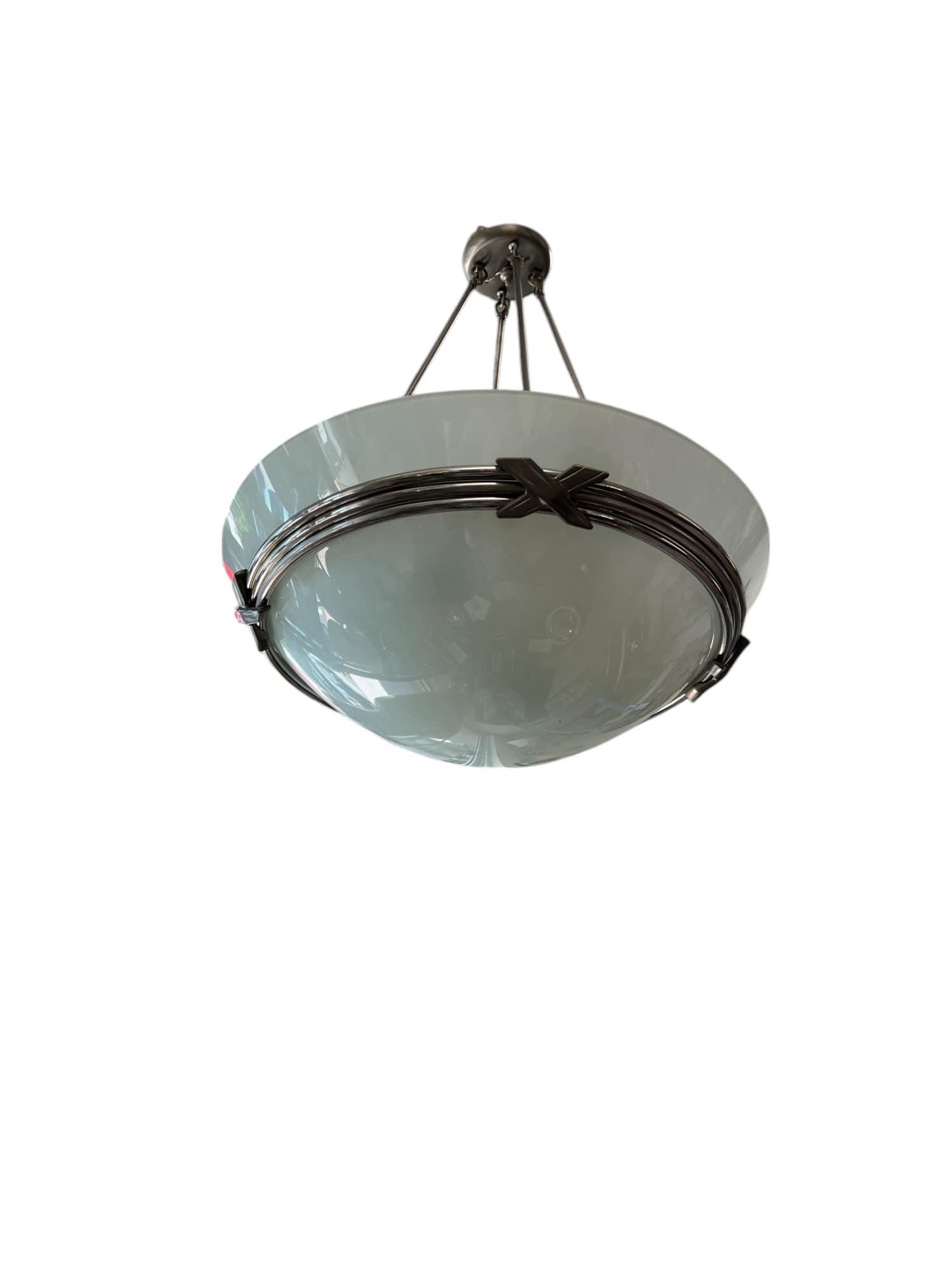 Lampadario a sospensione contemporaneo con cupola di vetro opaco invertita in vendita 5