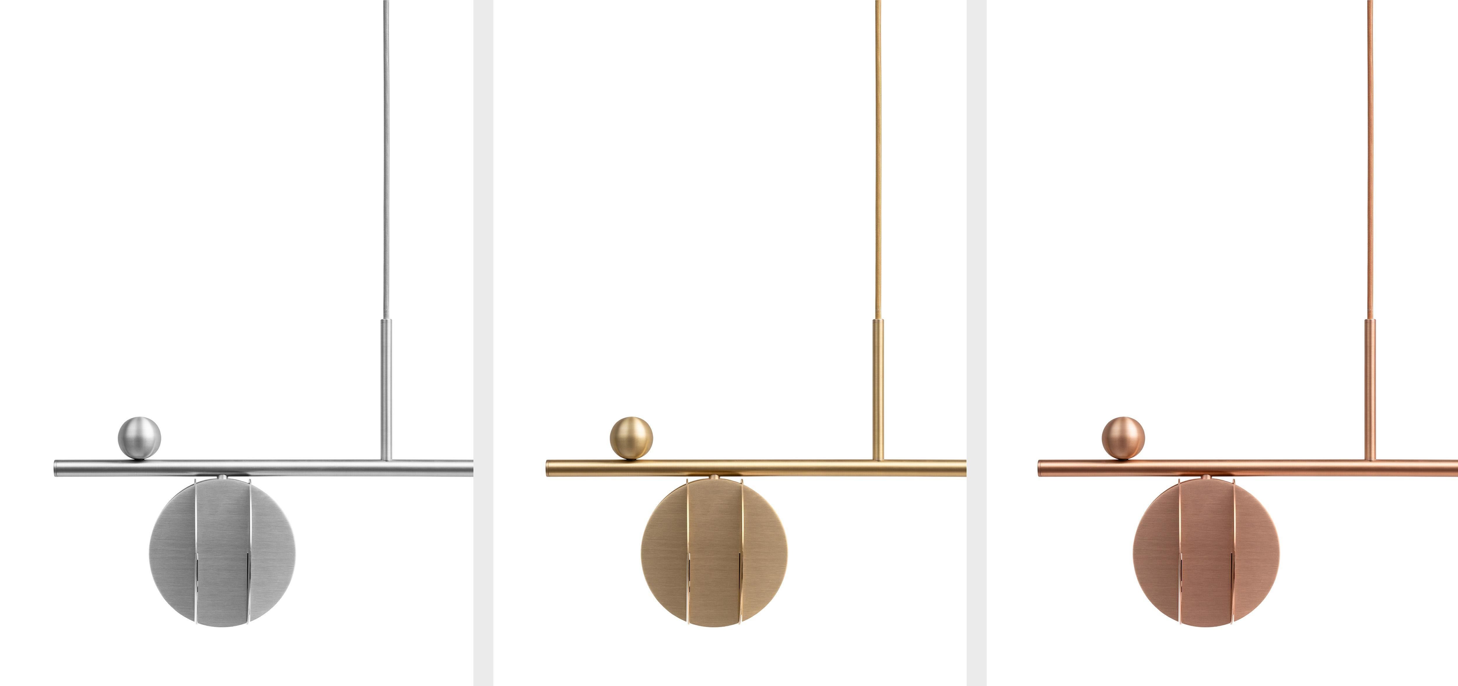 Lampada a sospensione contemporanea 'EL Lamp' orizzontale CS1 di NOOM, ottone in vendita 1