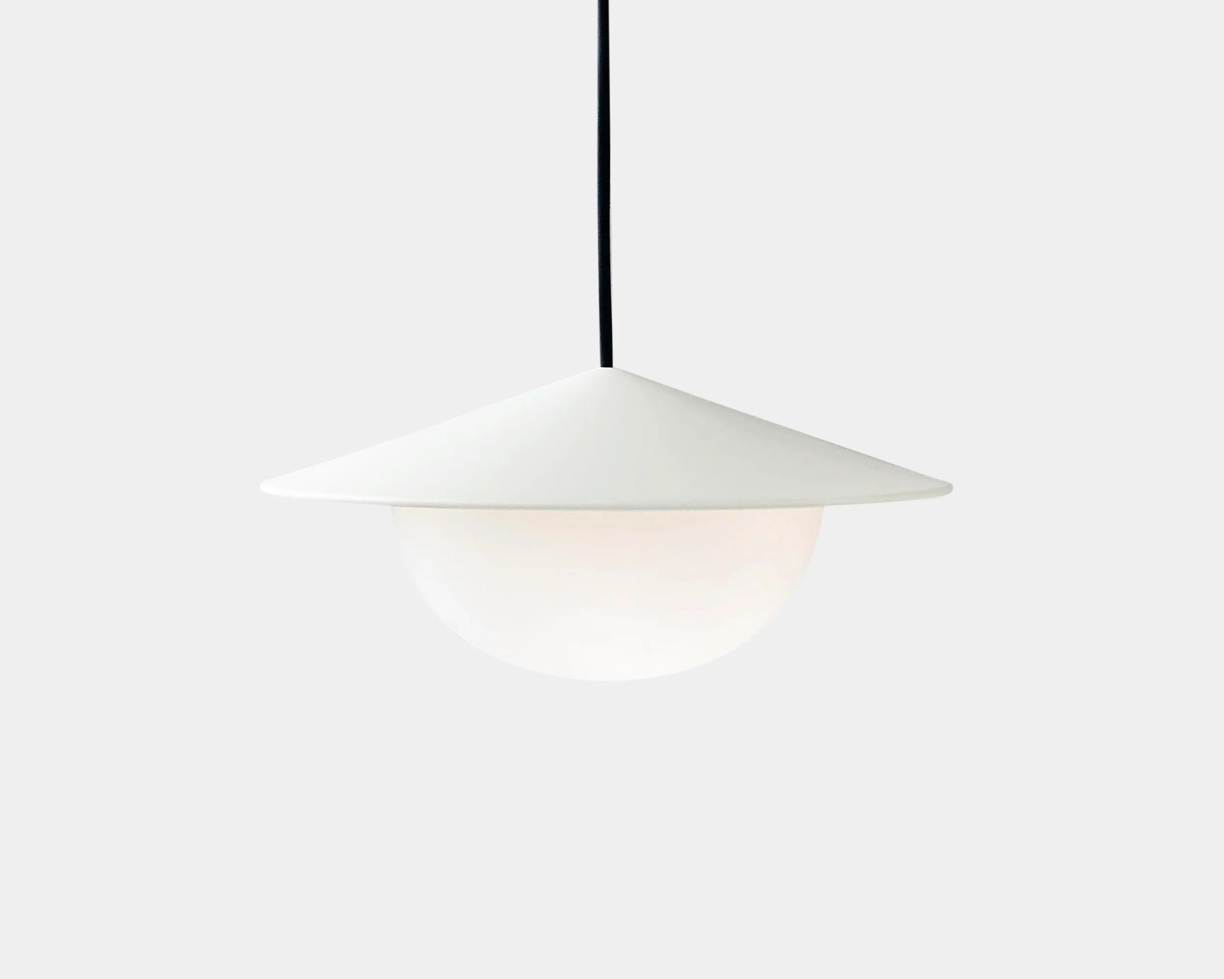 Lampada a sospensione contemporanea 