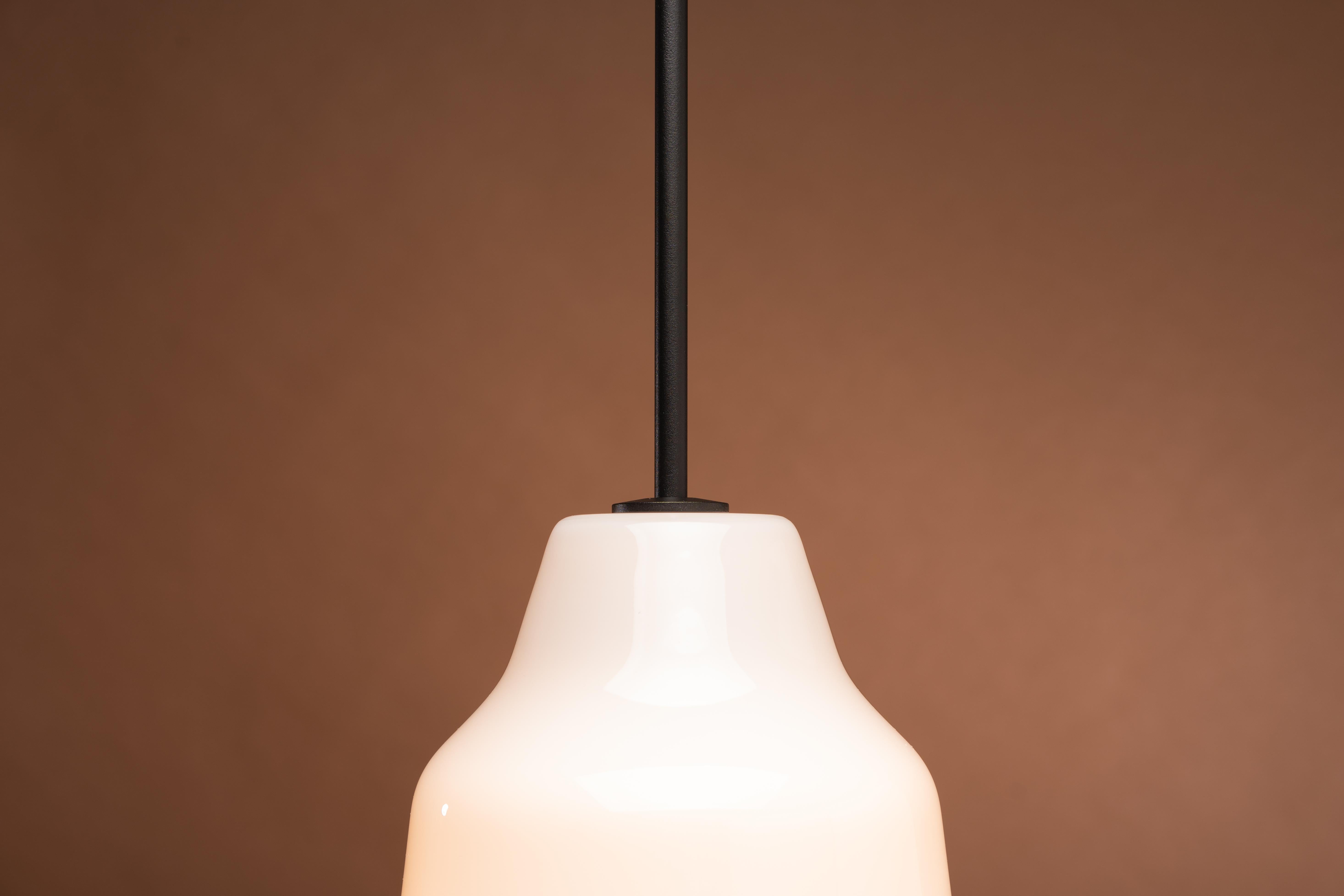 Contemporary Pendant Lamp 'Ambiguo type-02' in Steel and Glass 4