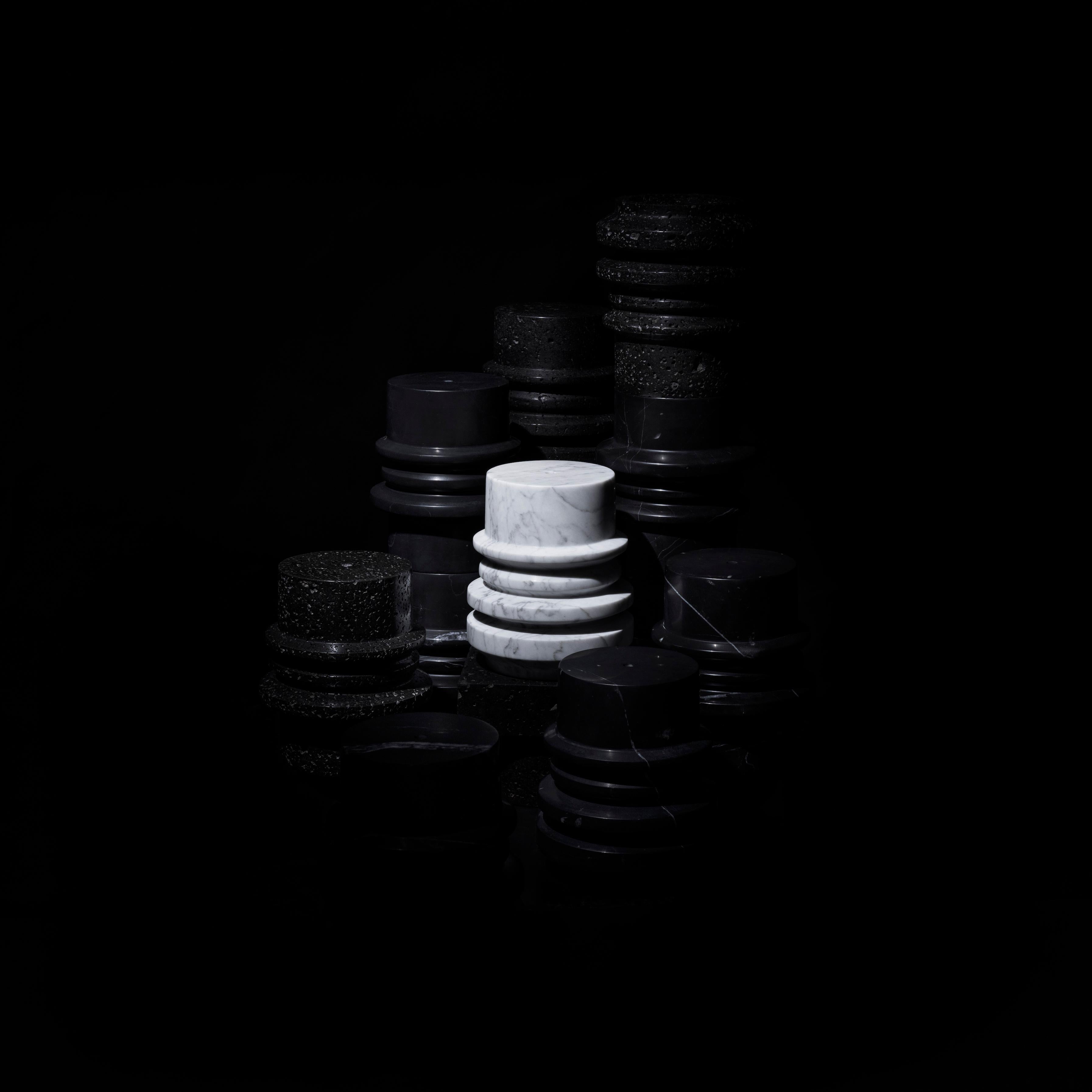 Zeitgenössische Pendelleuchte „CIRCLE“ aus schwarzem Marmorstein (Chinesisch) im Angebot