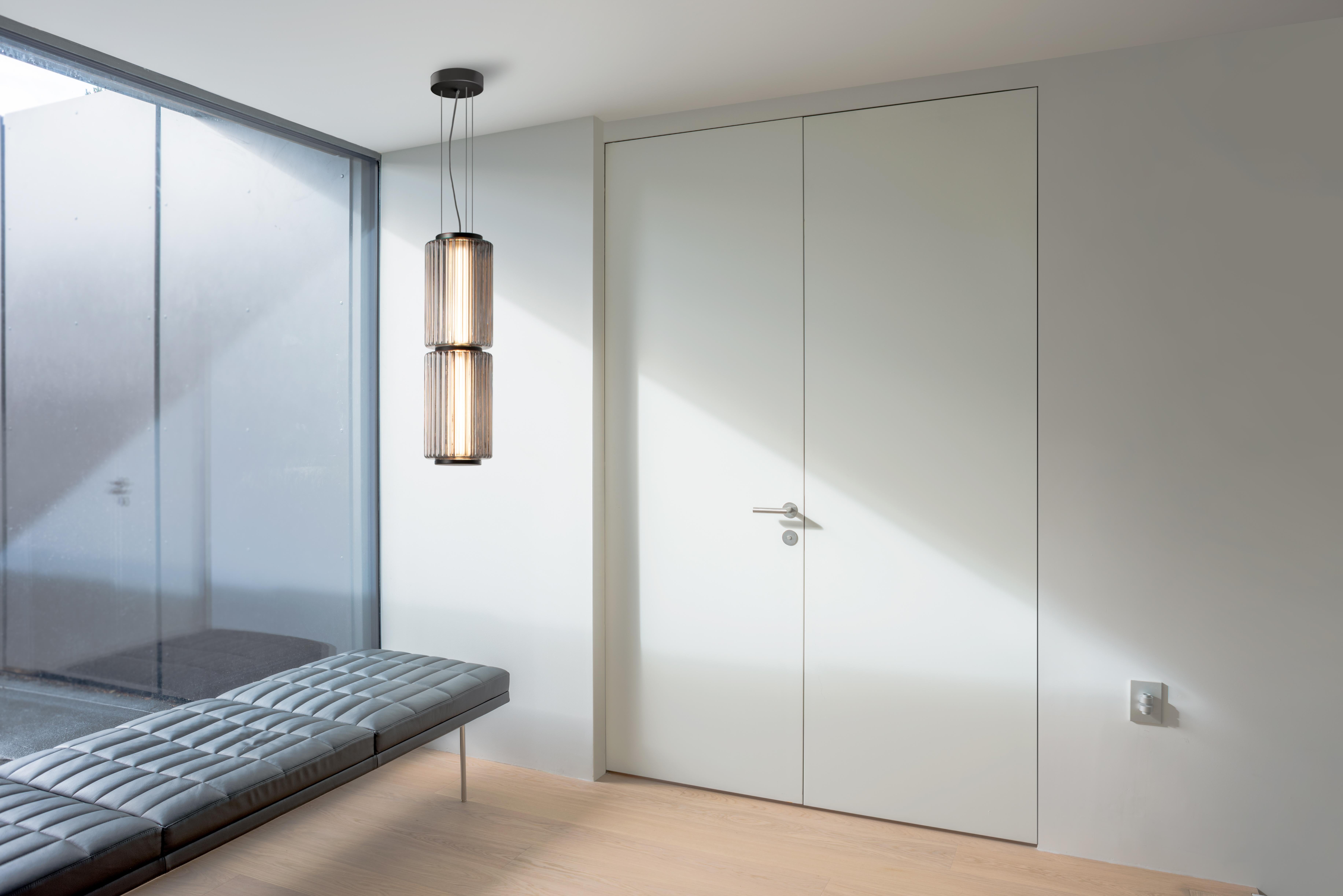 Lámpara Colgante Contemporánea 'Columna' 175-4, Vertical, Ámbar en venta 1