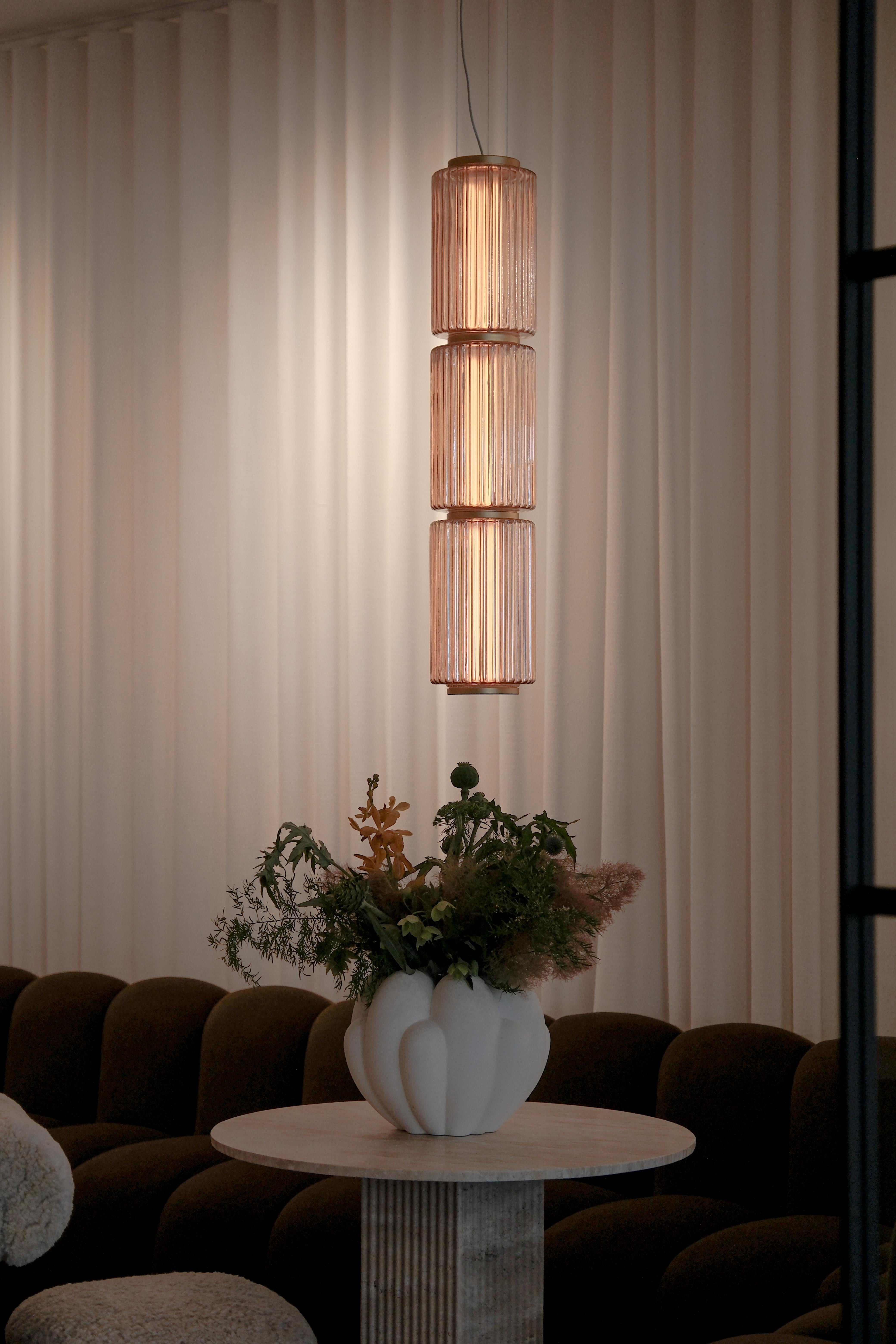 Lámpara Colgante Contemporánea 'Columna' 175-6, Vertical, Ámbar Siglo XXI y contemporáneo en venta