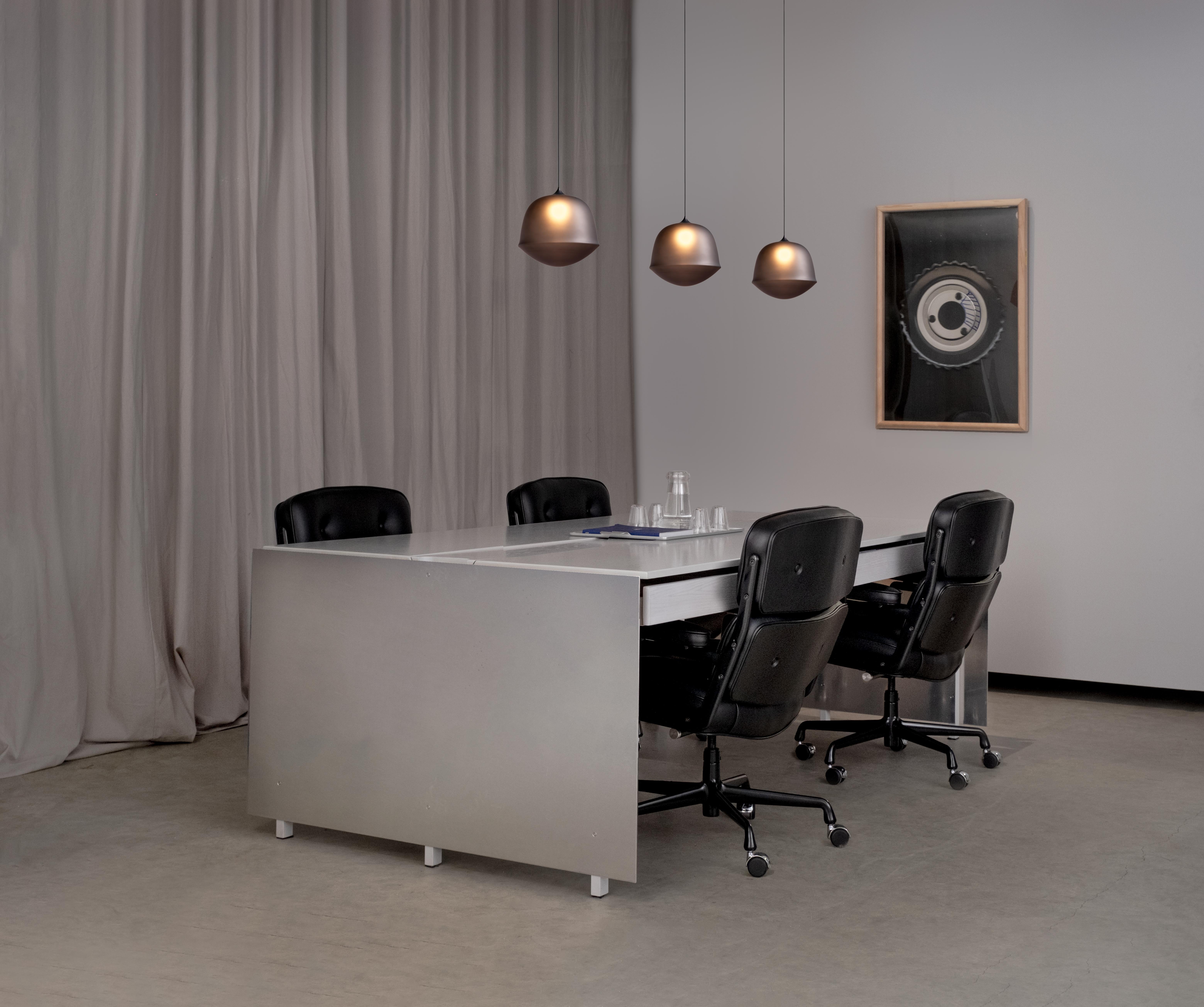 Lampada a sospensione contemporanea 'Contour' 225, Pearl di AND in vendita 11