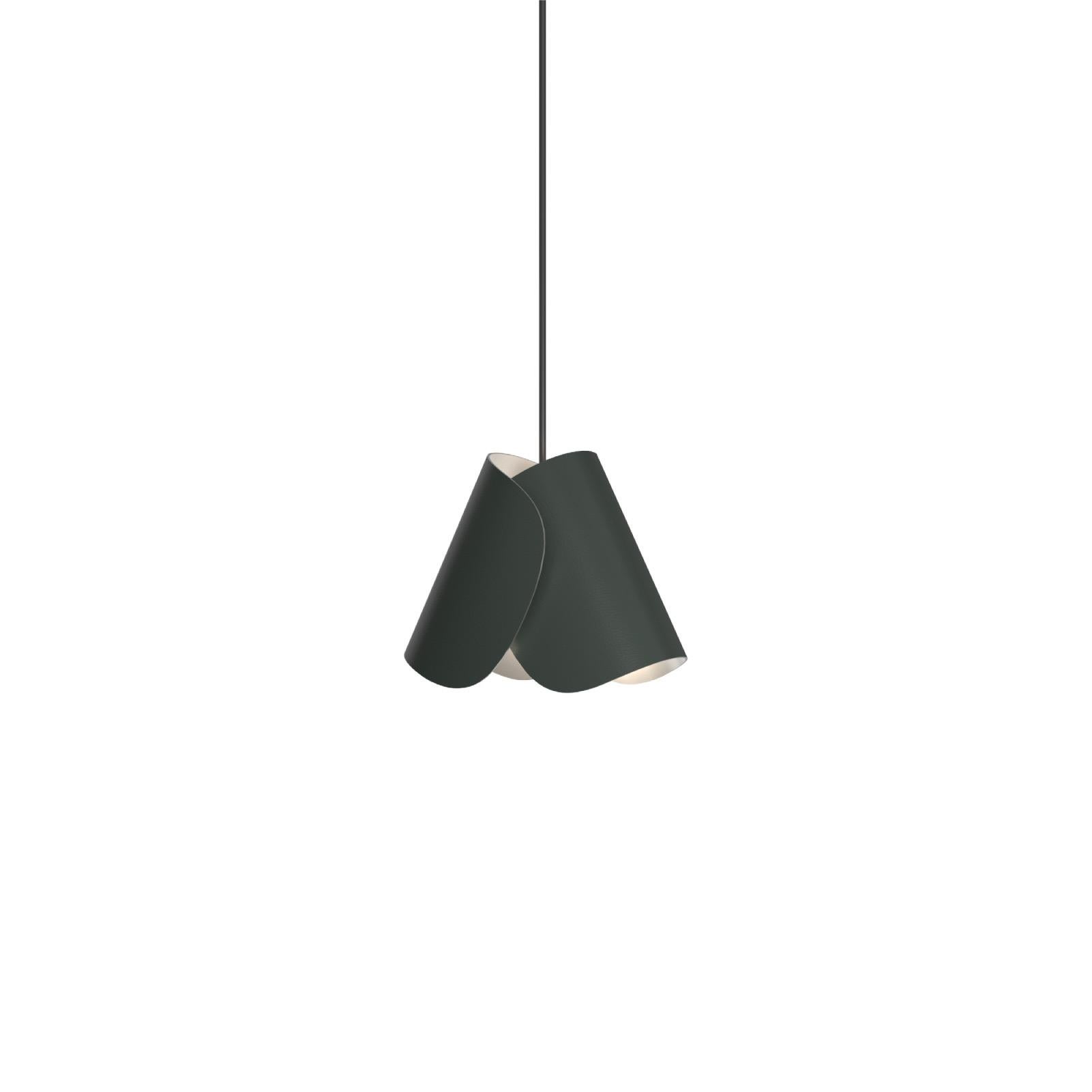 Lampada a sospensione contemporanea 'Flip' di Sebastian Herkner x AGO, carbone in vendita 2