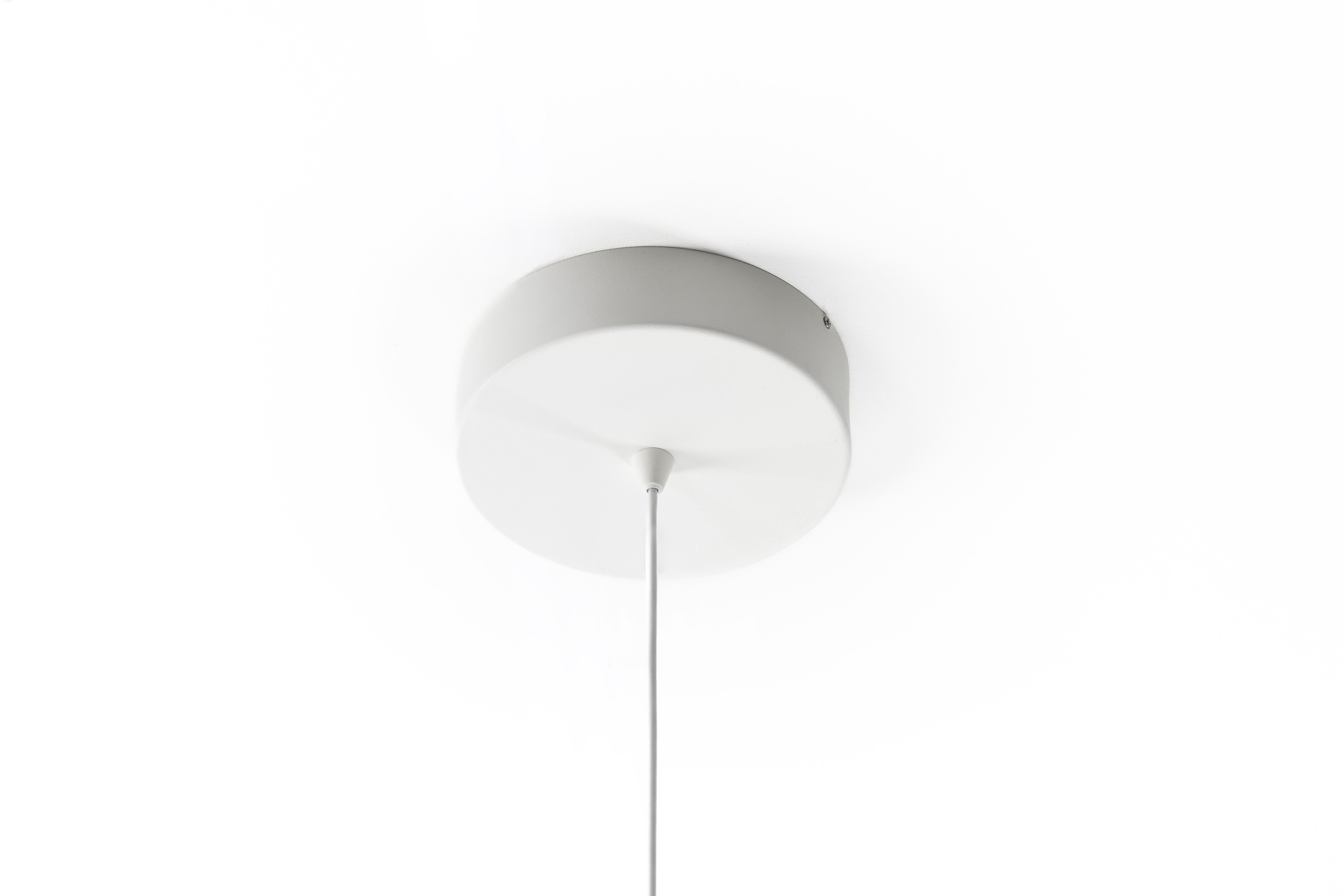 XXI secolo e contemporaneo Lampada a sospensione Contemporary 'Luna' White Matt di Zieta in vendita