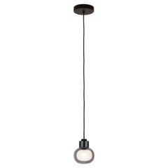 Zeitgenössische Pendelleuchte „Nabila 552.21“ von Tooy, schwarzes Chrom, Rauchglas