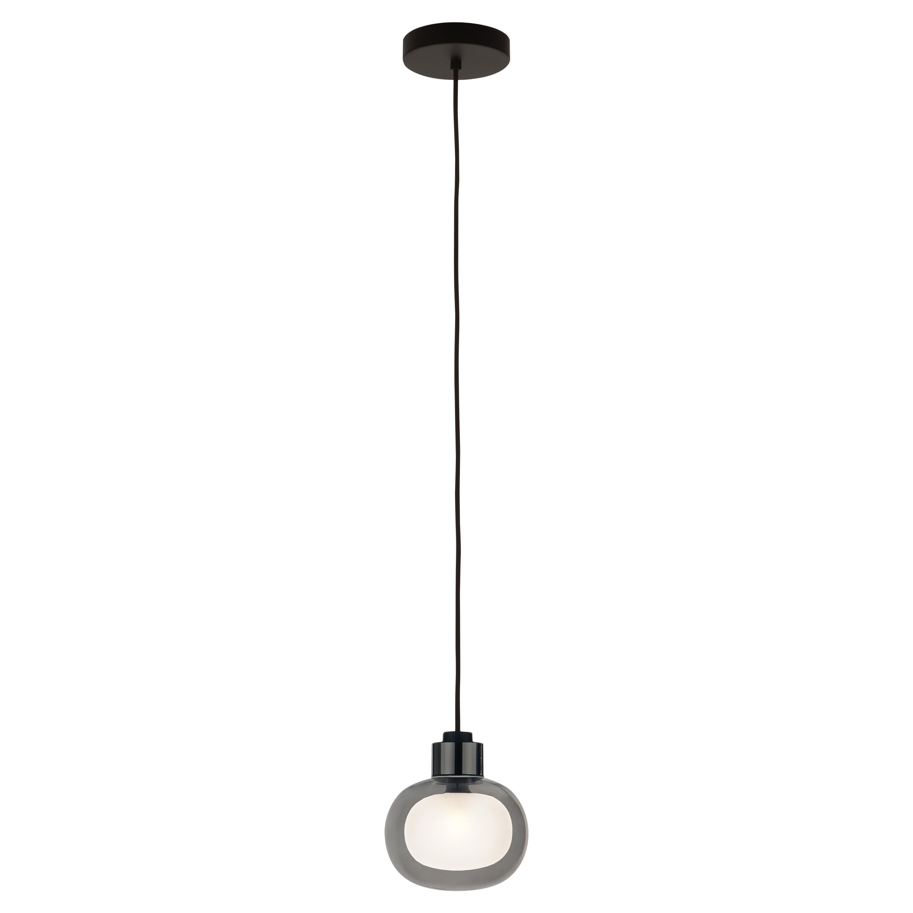 Lampe à suspension contemporaine 'Nabila 552.22' par Tooy, chrome noir, verre fumé
