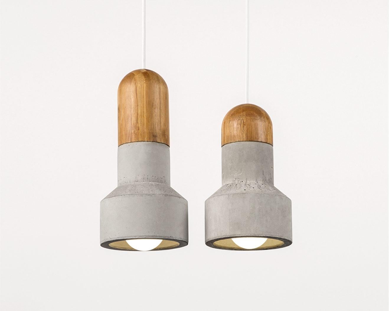 Lampada a sospensione contemporanea 'QIE' in pietra lavica nera (finitura ottone) in vendita 4