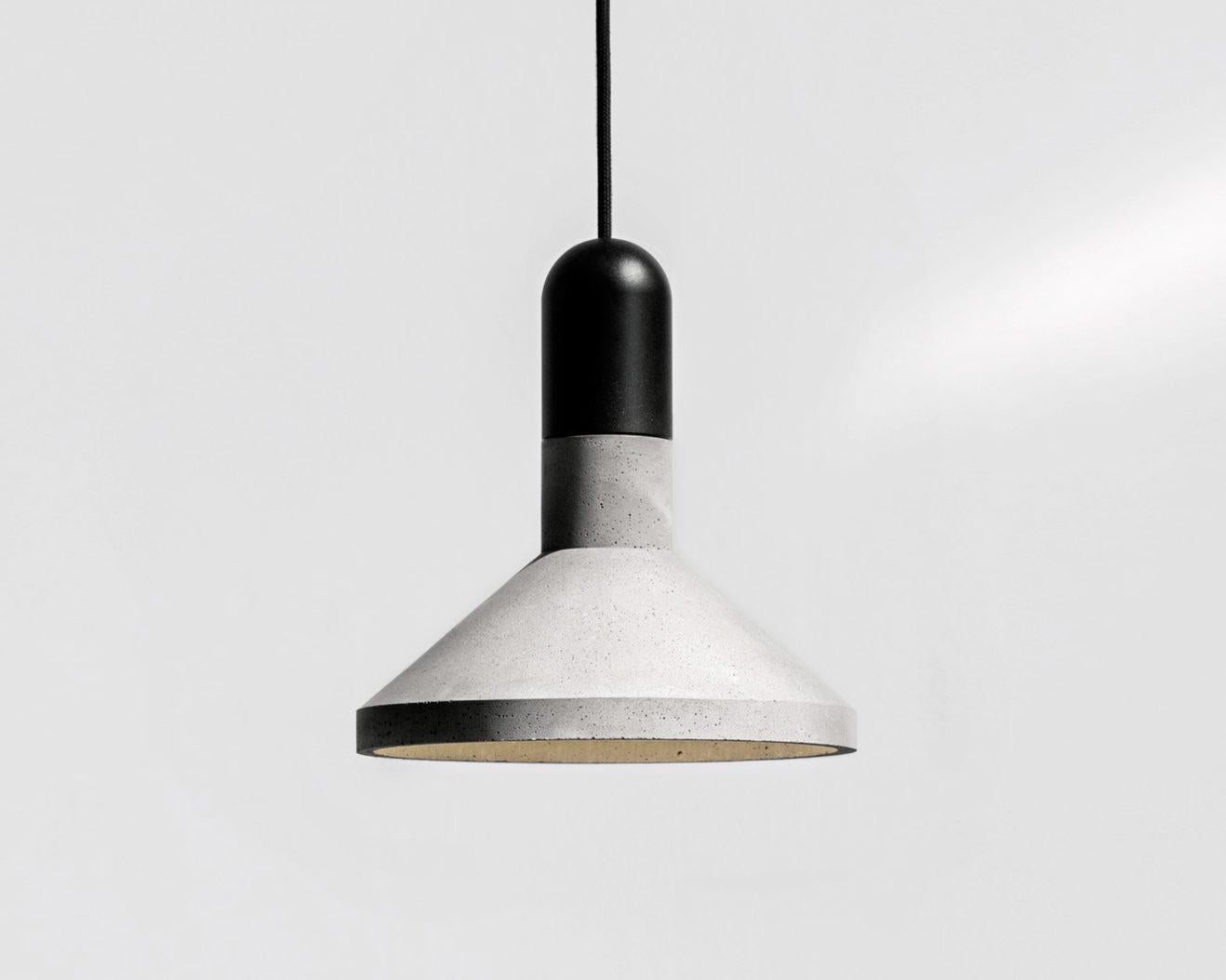 Contemporary Pendant Lamp 'Shang' in Black Lava Stone 'Brass Finish' In New Condition For Sale In Paris, IDF