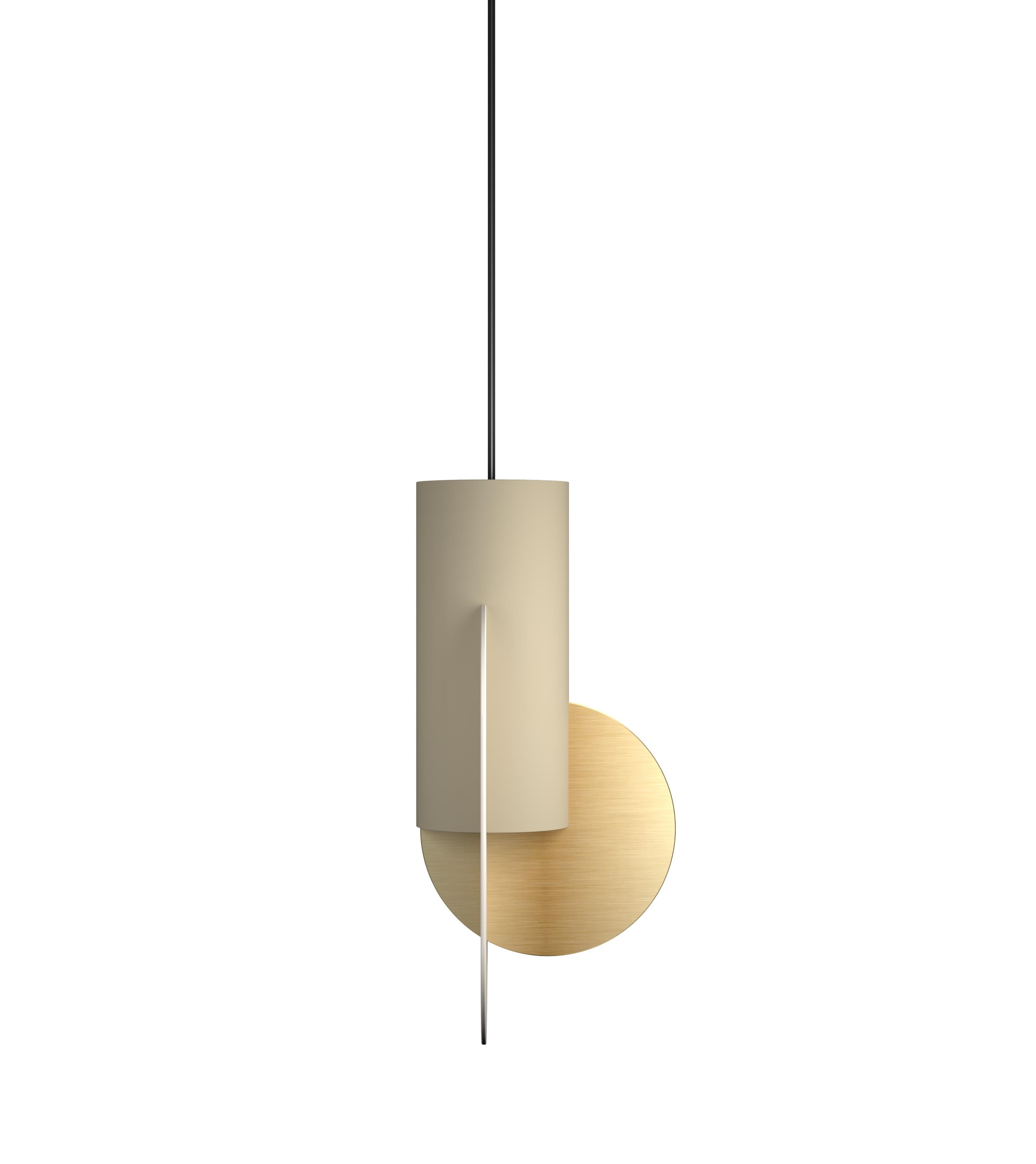 Spazzolato Lampada a sospensione contemporanea Suprematic Three CS6 di NOOM in ottone e acciaio verniciato in vendita