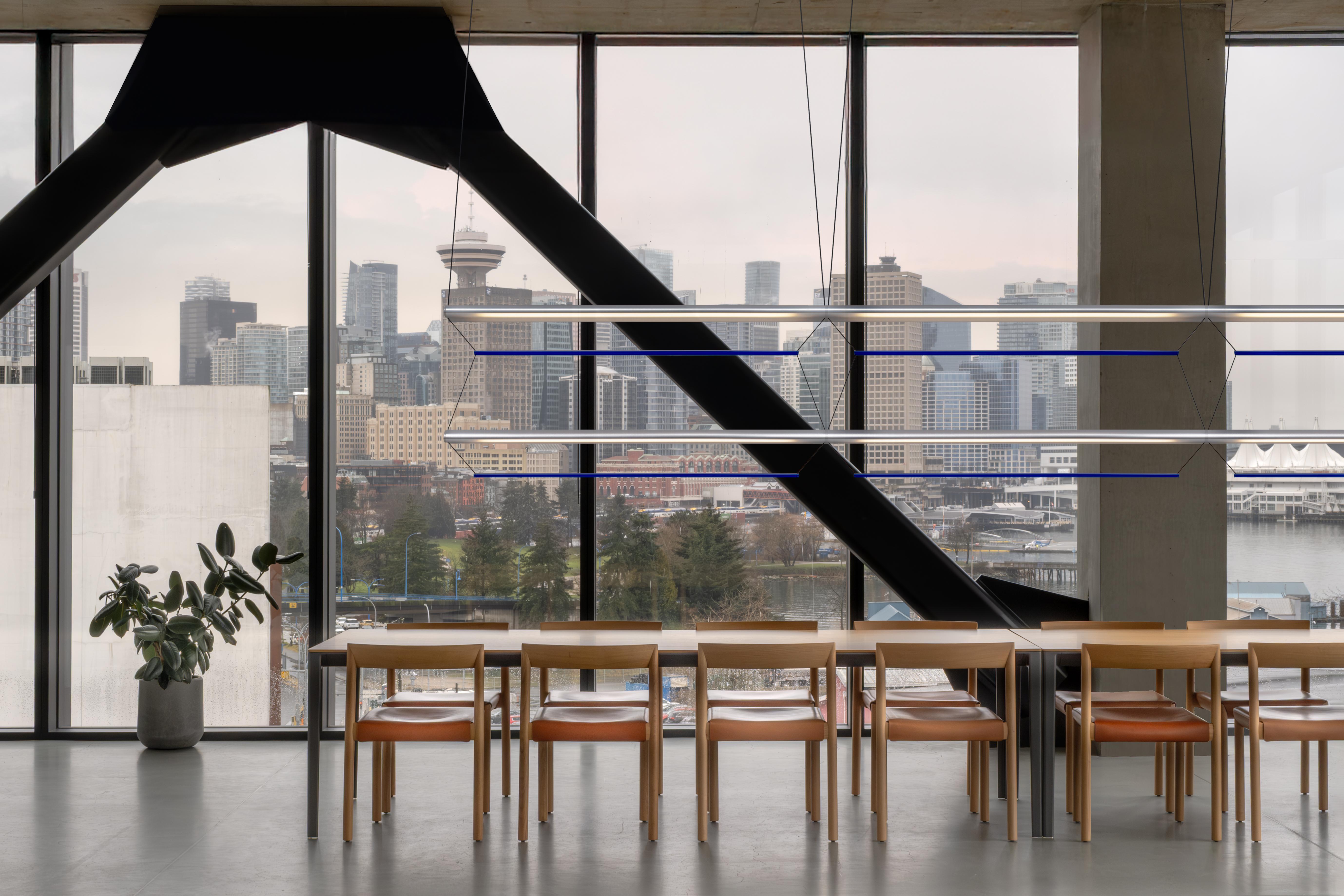 Contemporary Pendant Lamp 'Tier Grid 4', 100, Silver and Sapphire by AND in vendita 2
