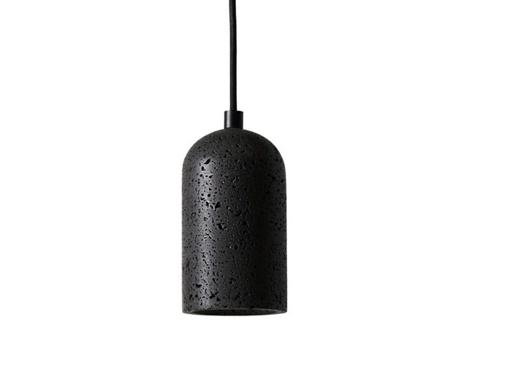 Industriel Lampes suspendues contemporaines 'U' en pierre de lave noire en vente